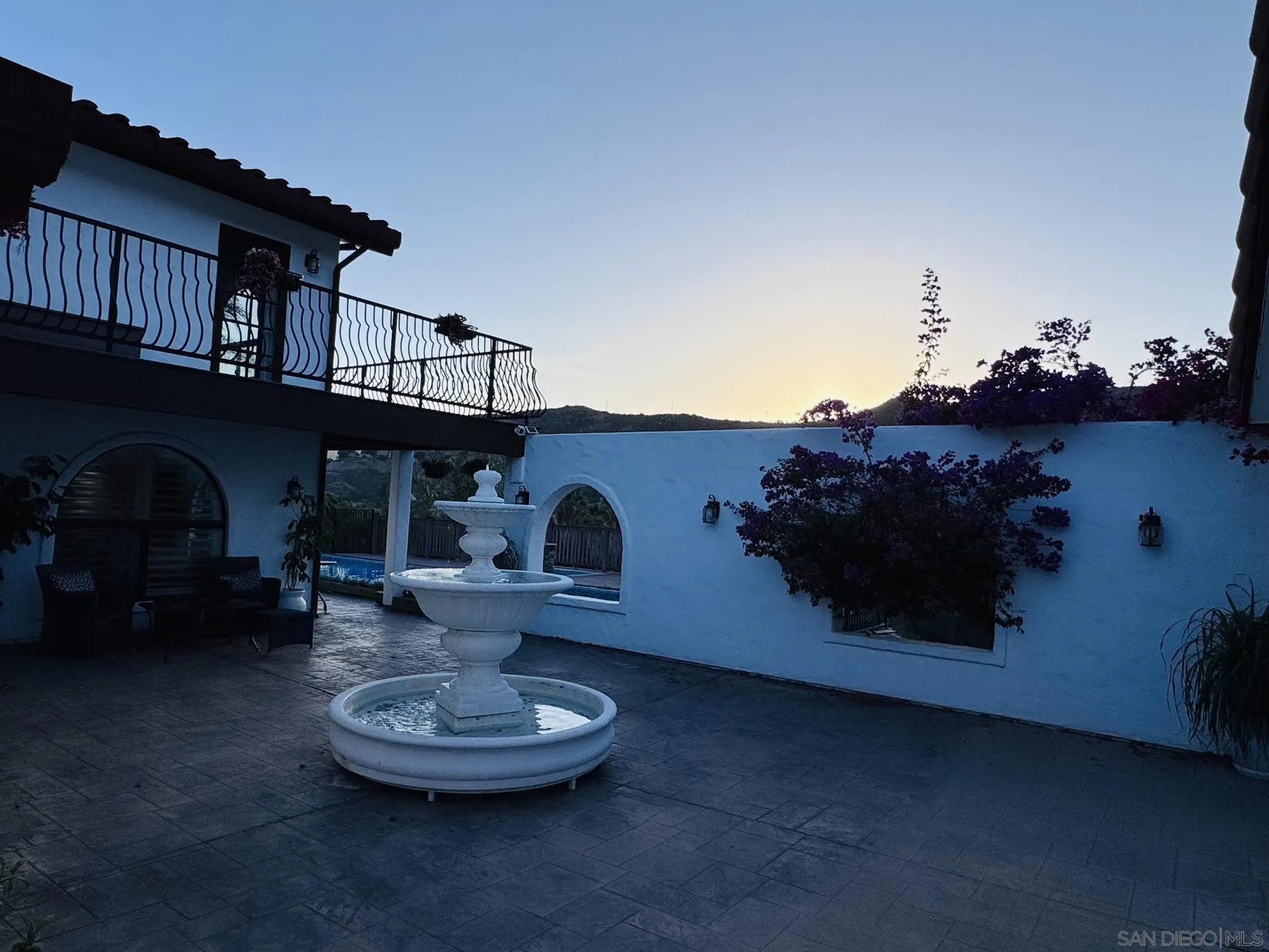 https://cdn.realtyfeed.com/cdn/127/260018190/e113366e59b7b7f296e743977959378d.webp