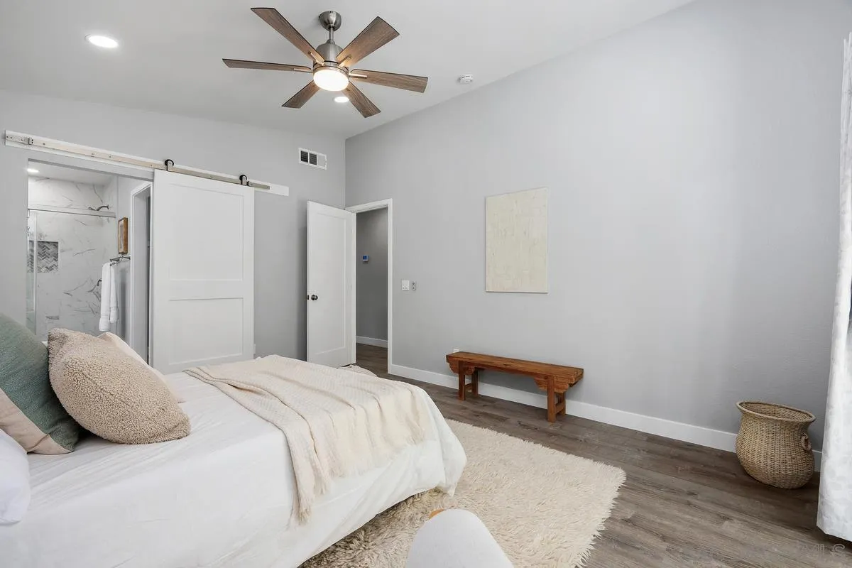 https://cdn.realtyfeed.com/cdn/127/260018206/c5d3e78032ce458bc257705f9ad024fd.webp