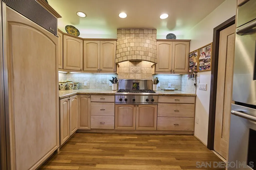https://cdn.realtyfeed.com/cdn/127/260018207/bb0ed76e03ca23a12b0bf0a56e0b5f59.webp