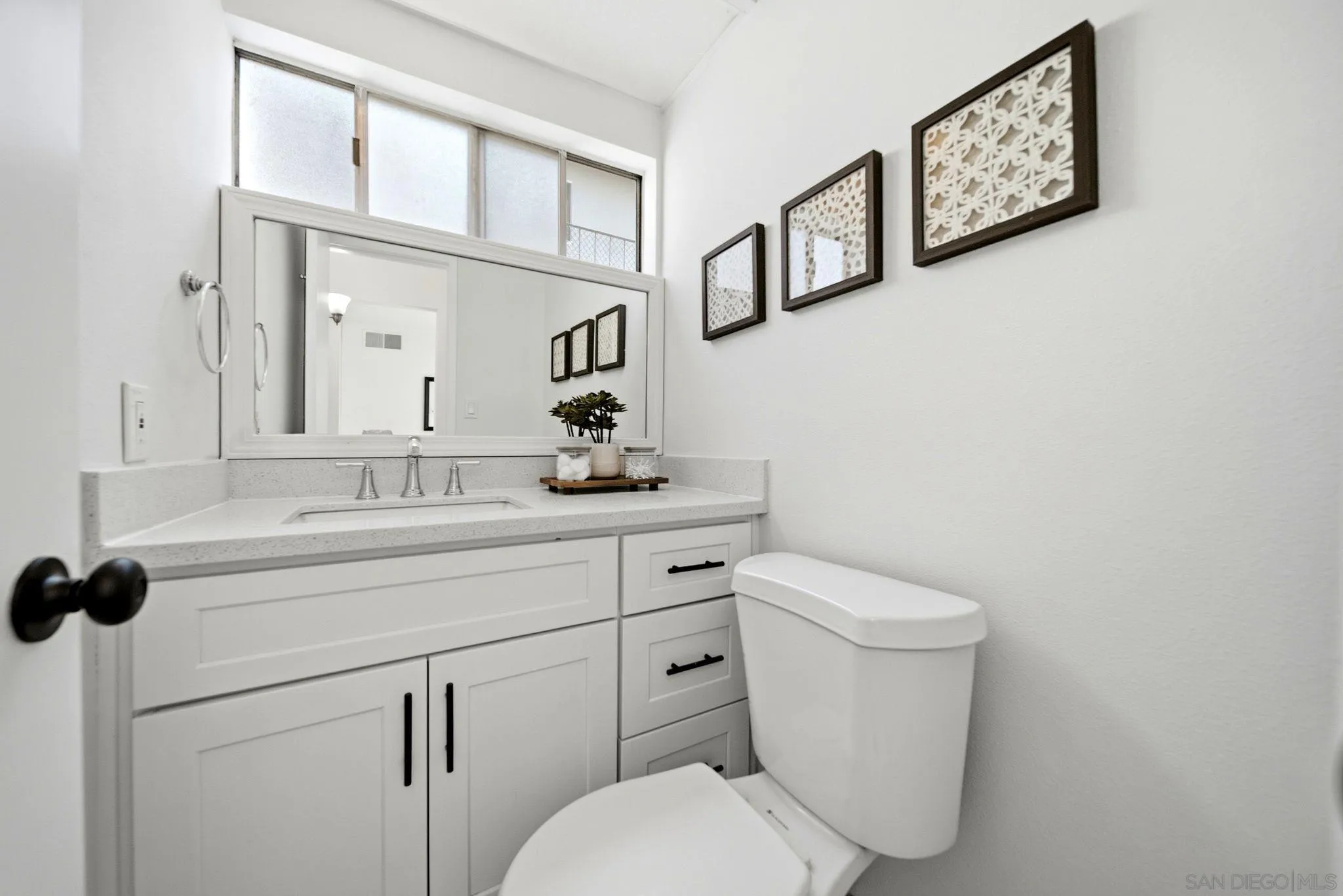 Photo #18: 260018212 Listing: Photo #18
