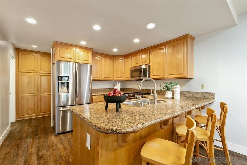 Photo #11: 260018213 Listing: Photo #11