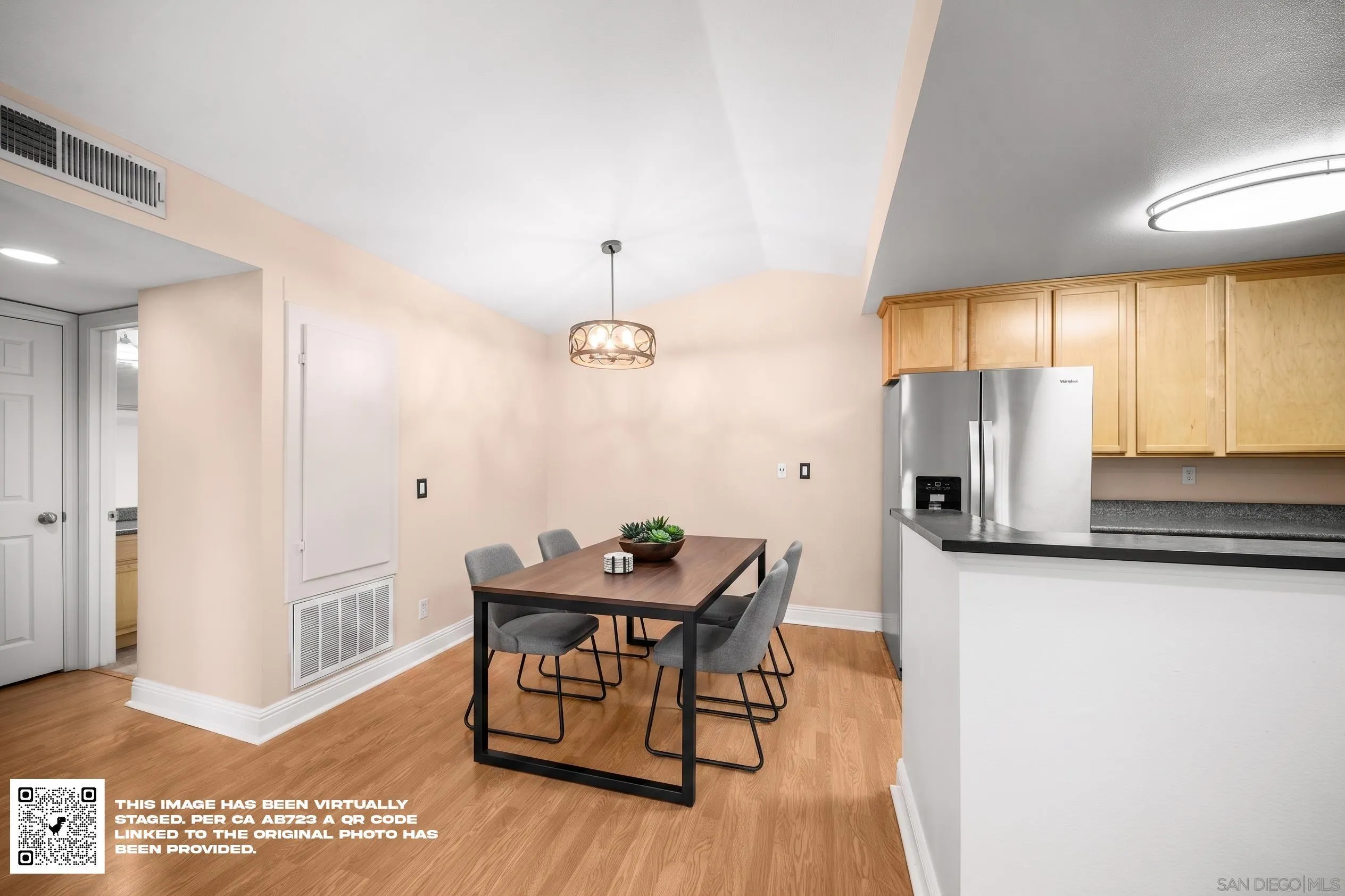 https://cdn.realtyfeed.com/cdn/127/260018220/091834185e30242f8c8dd7227918da9e.webp
