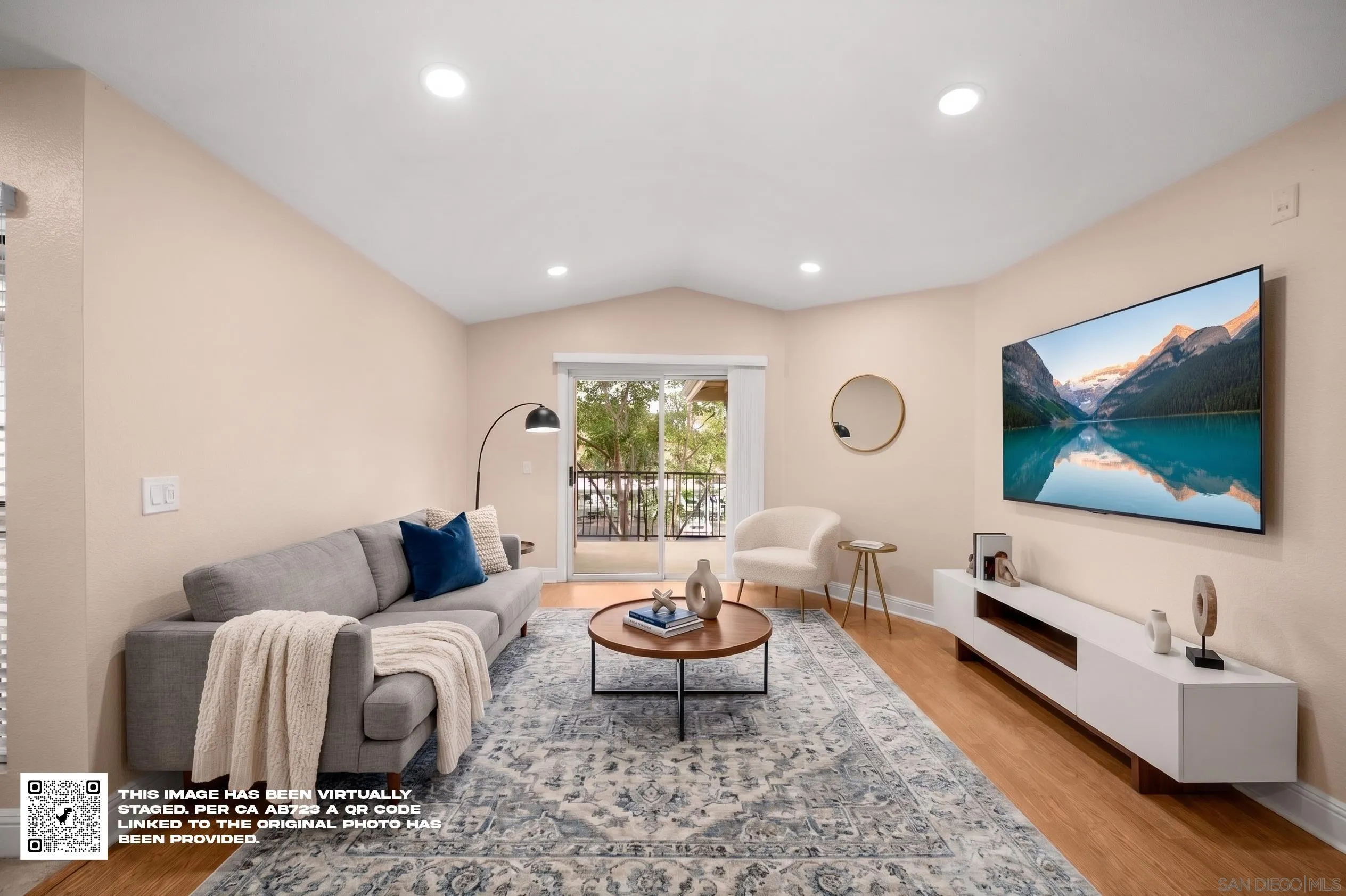 https://cdn.realtyfeed.com/cdn/127/260018220/85fcb7fb7fd945a5196073791f70ef53.webp
