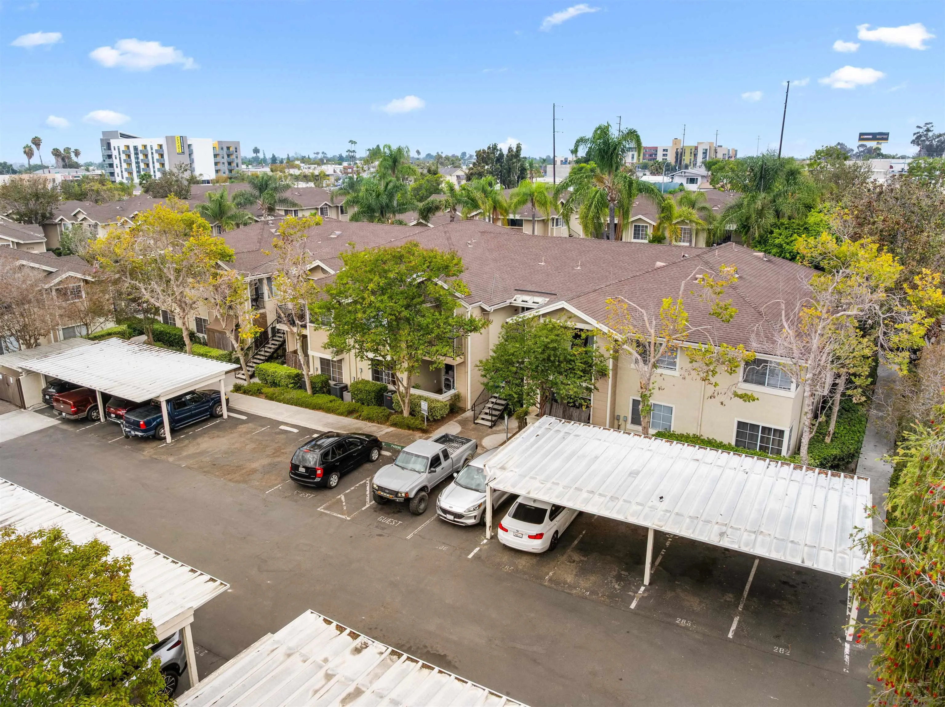 https://cdn.realtyfeed.com/cdn/127/260018220/f9cd211e7fdfd998beaac34fbcde84bc.webp
