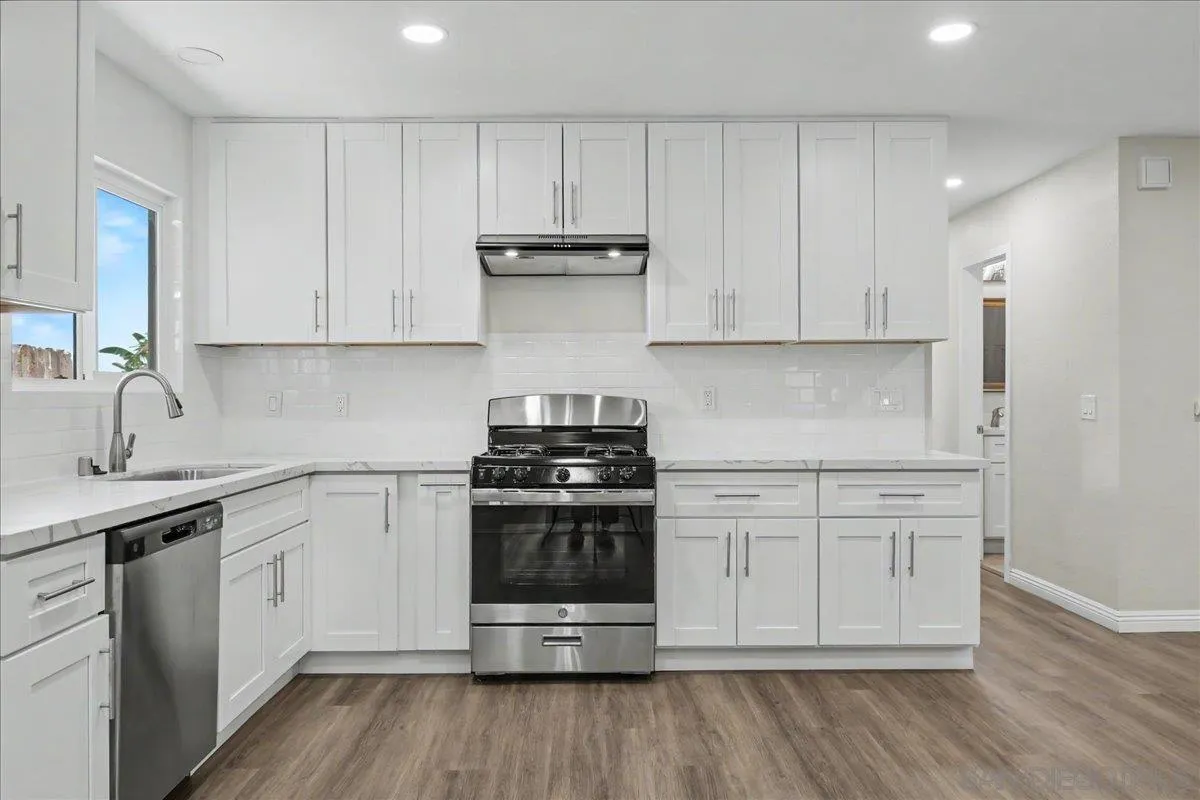 https://cdn.realtyfeed.com/cdn/127/260018227/039b09cf66b82e2fa4f60bf218dd2df2.webp