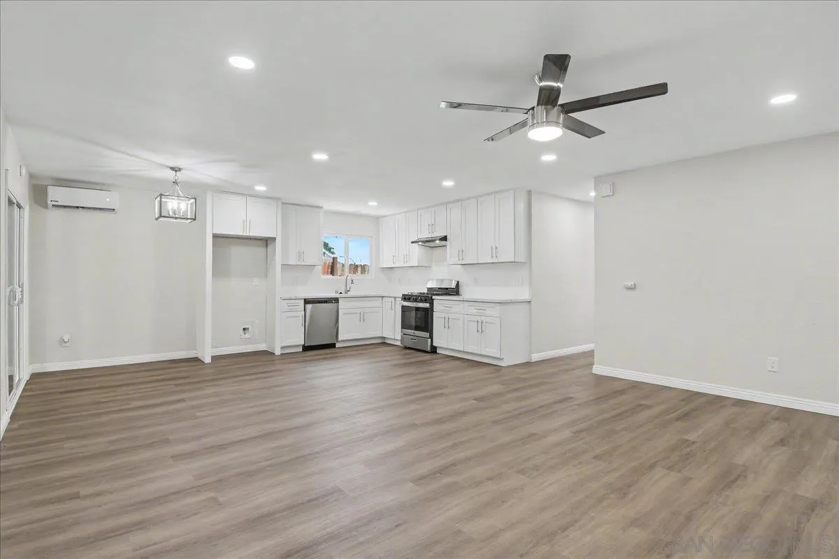 https://cdn.realtyfeed.com/cdn/127/260018227/60fd76a52f035a4889efcca6686d3c87.webp