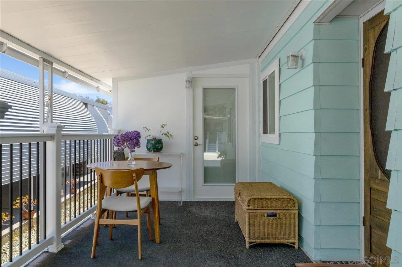 https://cdn.realtyfeed.com/cdn/127/260018229/369a56544e193da2edd8c75ae65410c7.webp