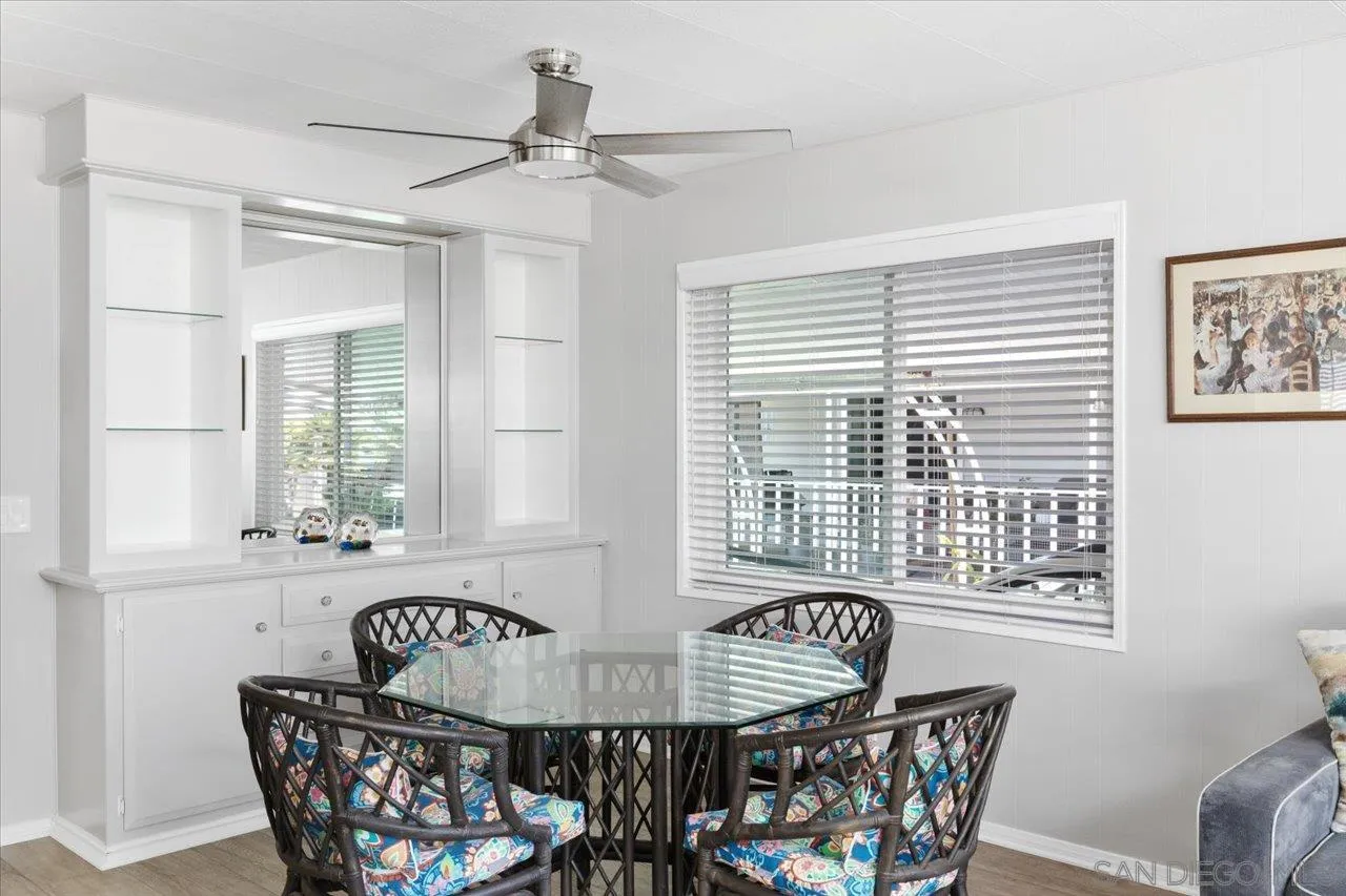 https://cdn.realtyfeed.com/cdn/127/260018229/4128c2f5f441c274dcd0625c78c229e6.webp