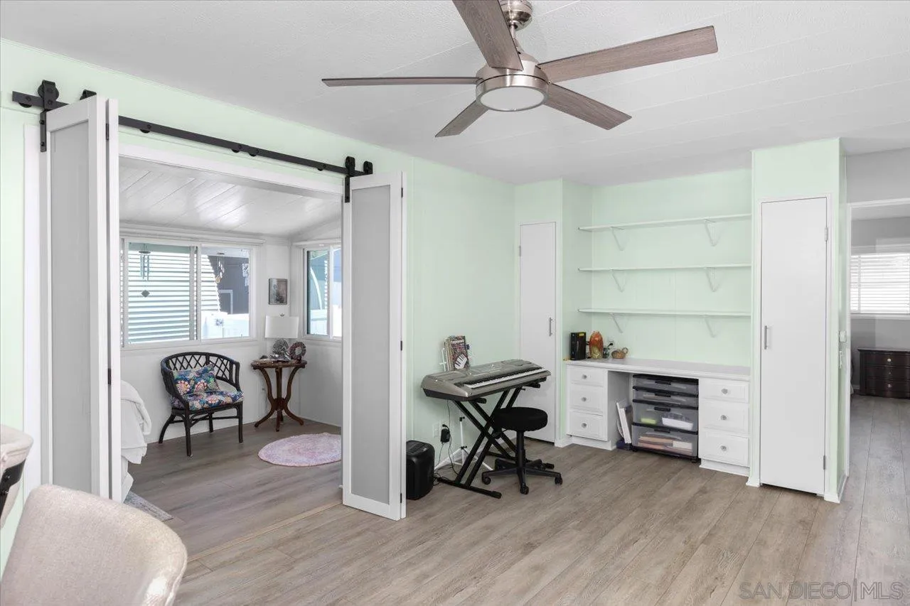 https://cdn.realtyfeed.com/cdn/127/260018229/f92f2817a15fd9394697ad6f67142aa9.webp