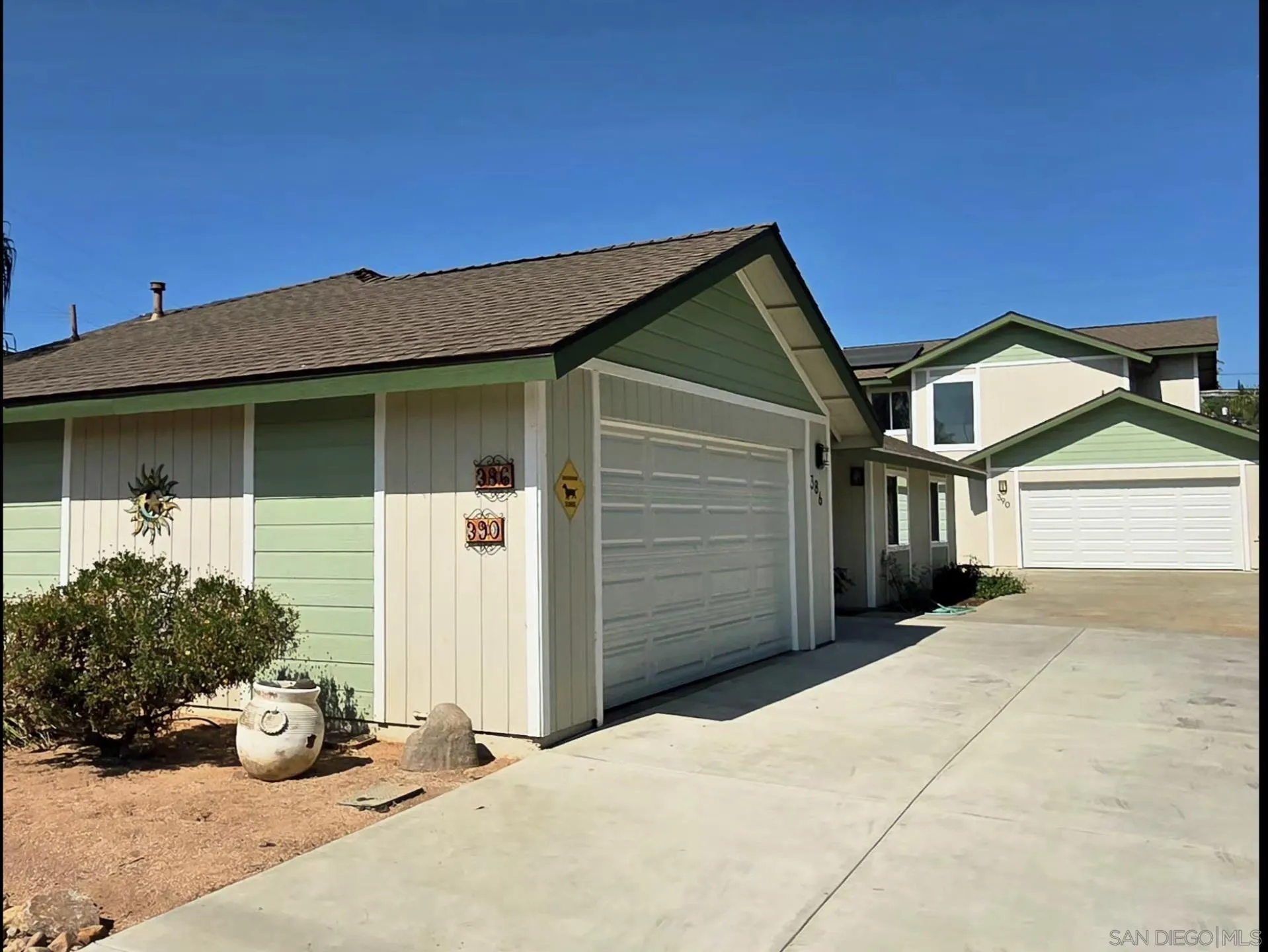 386-90 Richardson Ave, El Cajon, CA 92020 - Photo 3 of 6, El Cajon, CA