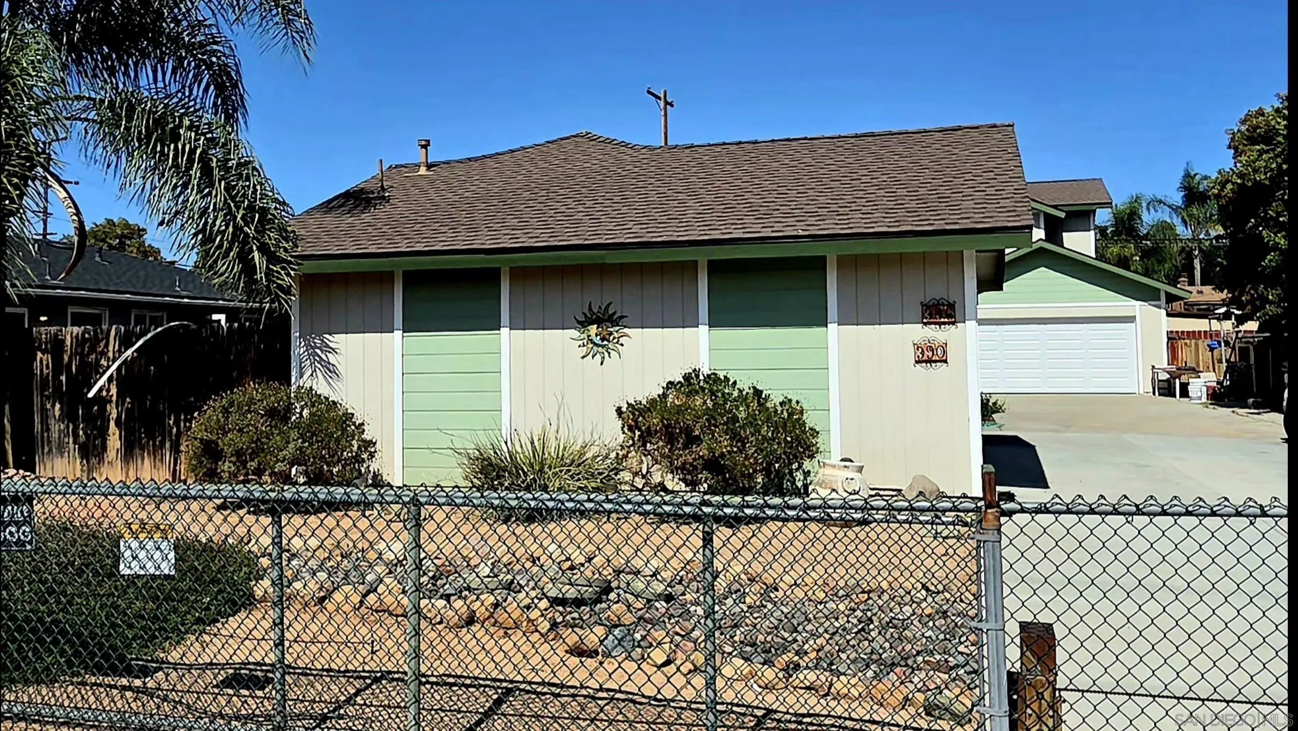 386-90 Richardson Ave, El Cajon, CA 92020 - Photo 4 of 6, El Cajon, CA