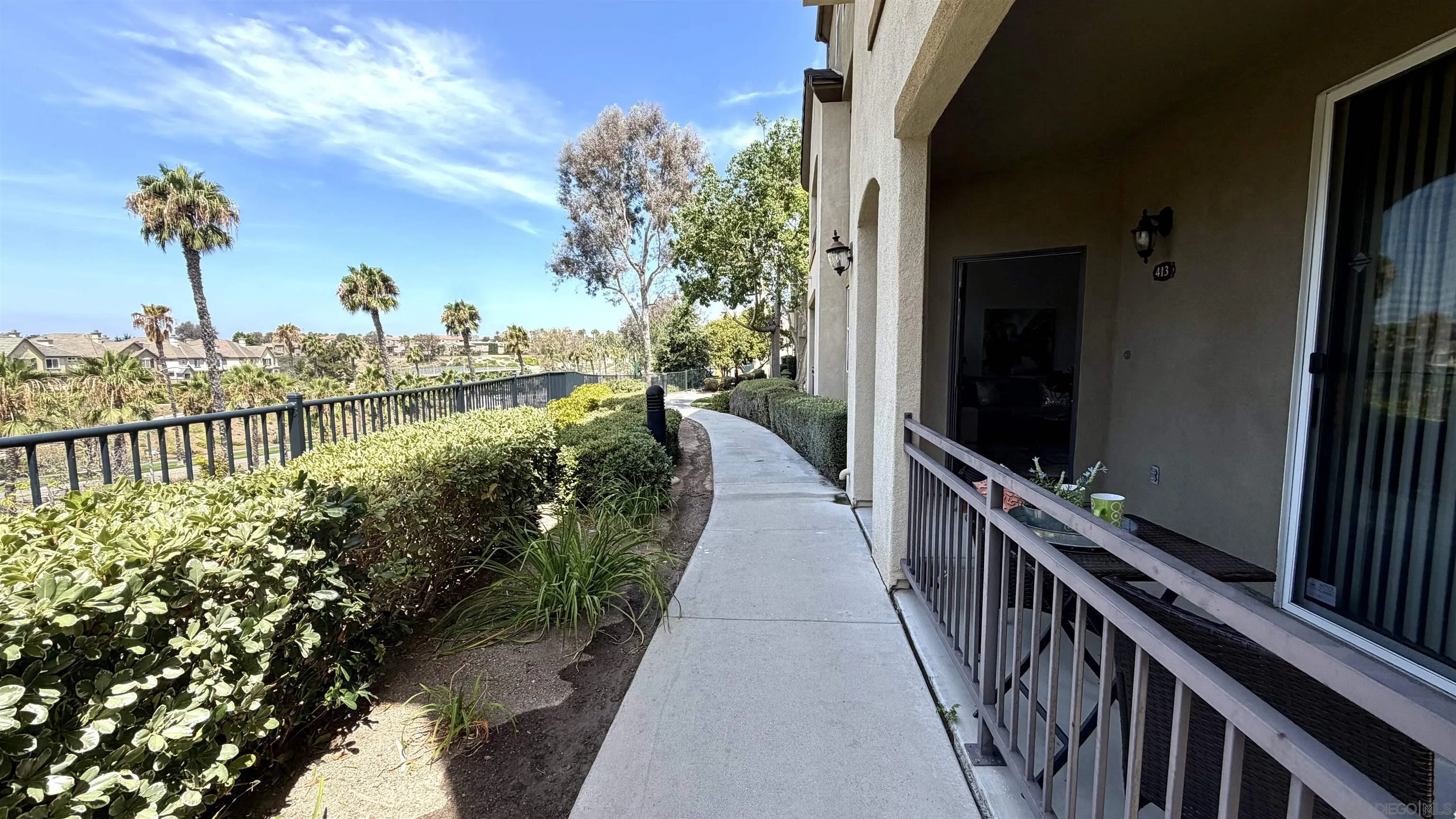 Photo #3: 260018234 Listing: Photo #3