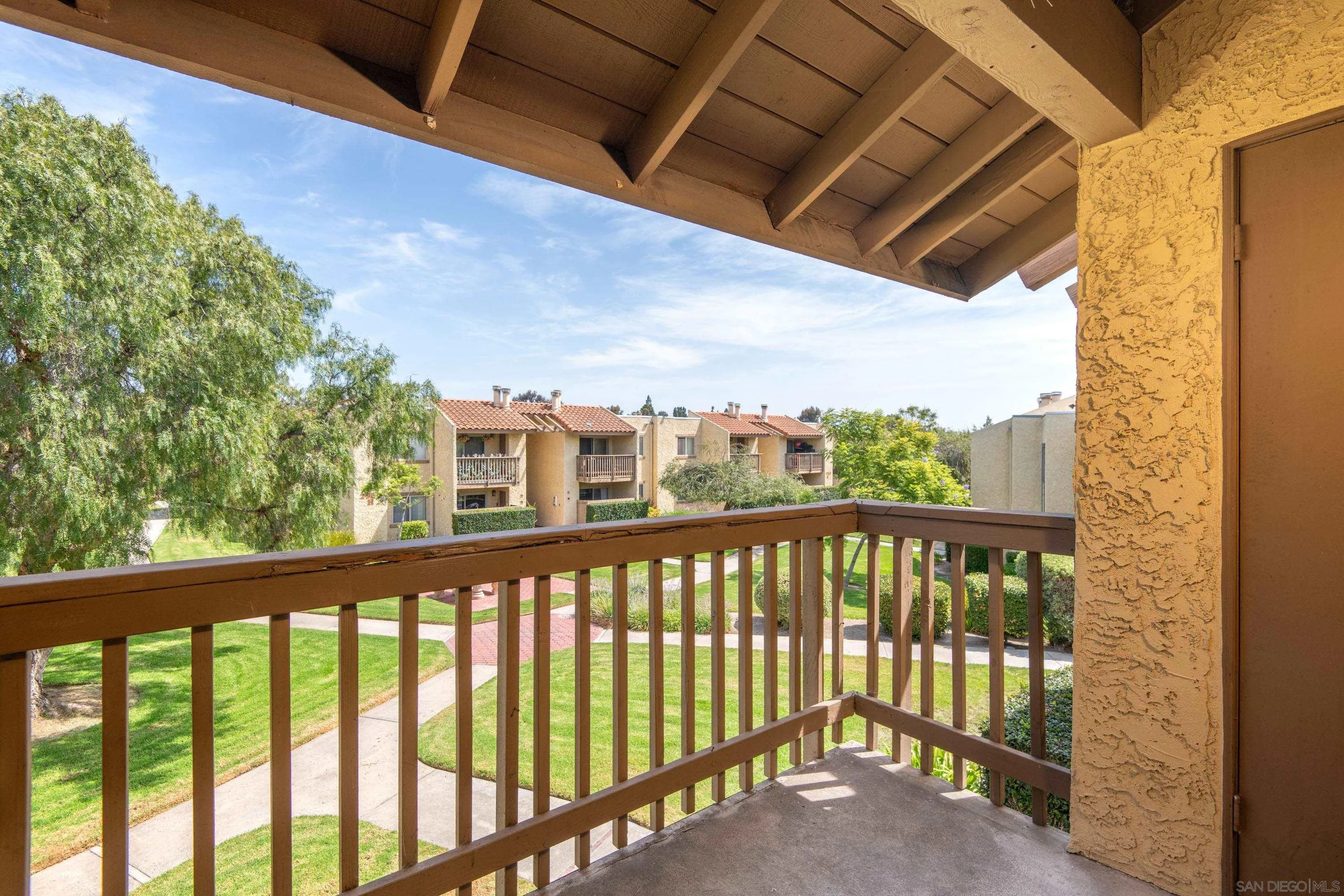 Photo #2: 260018239 Listing: Photo #2