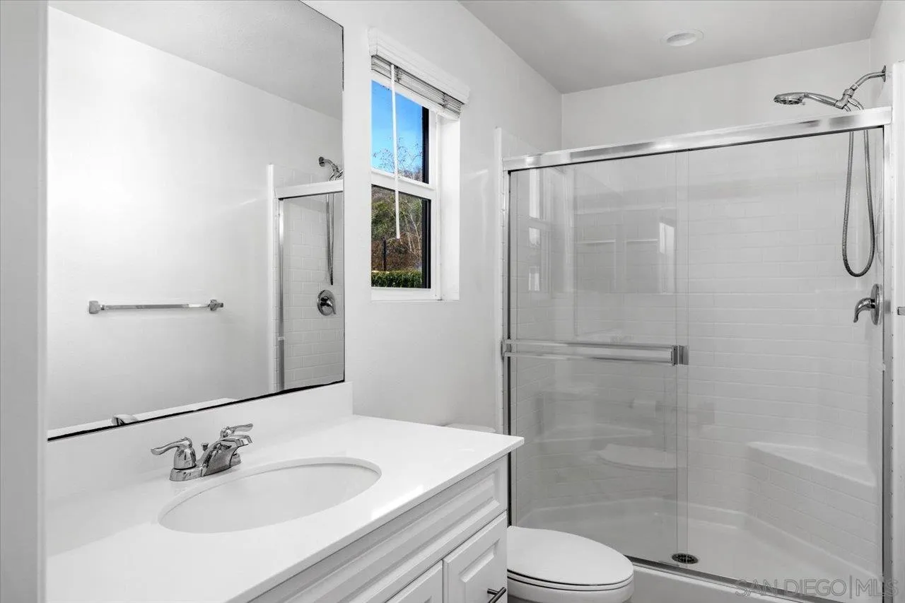 Photo #22: 260018241 Listing: Photo #22