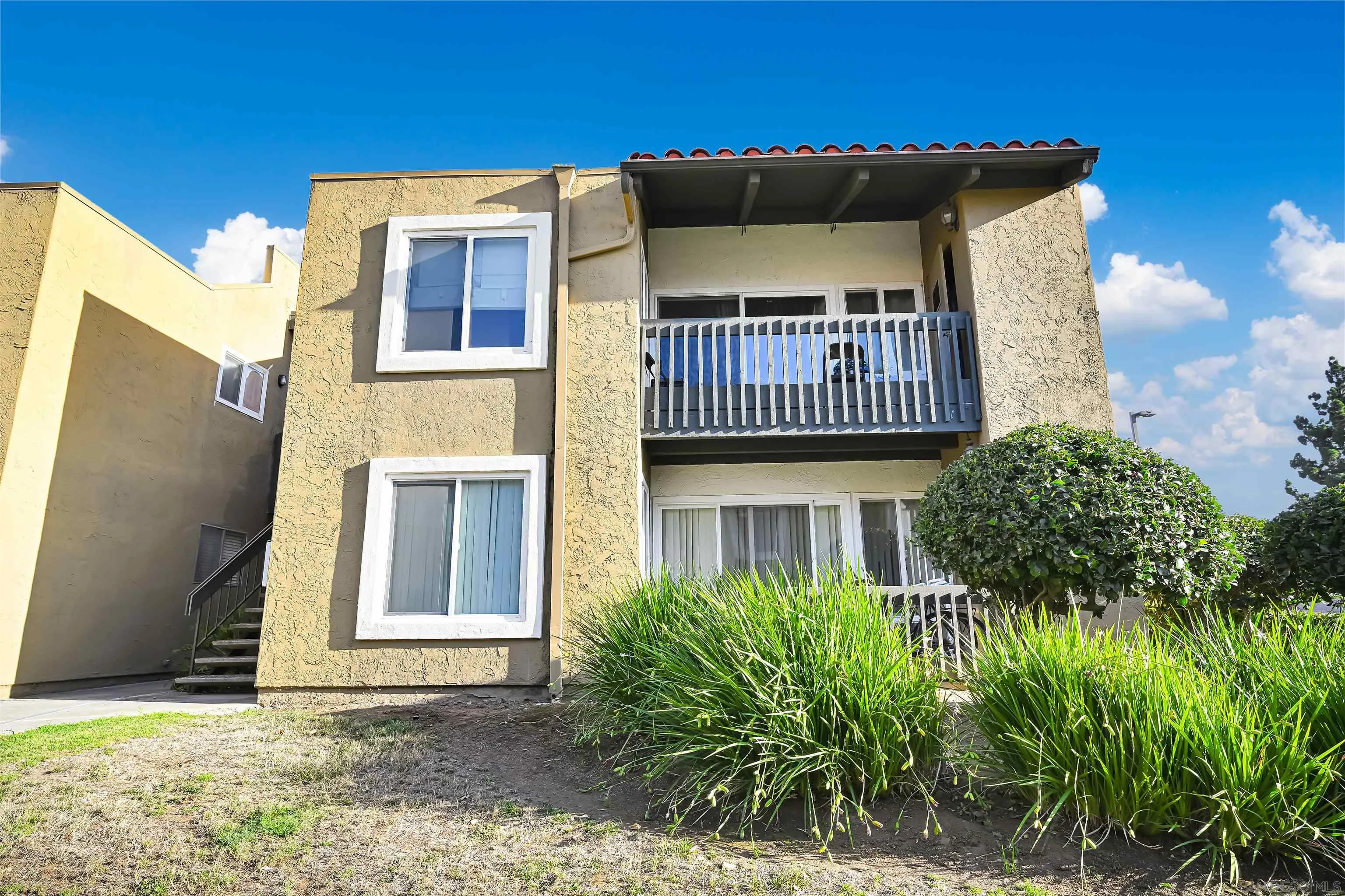 https://cdn.realtyfeed.com/cdn/127/260018243/2f64c01d75c2413d1a61e44934956820.webp