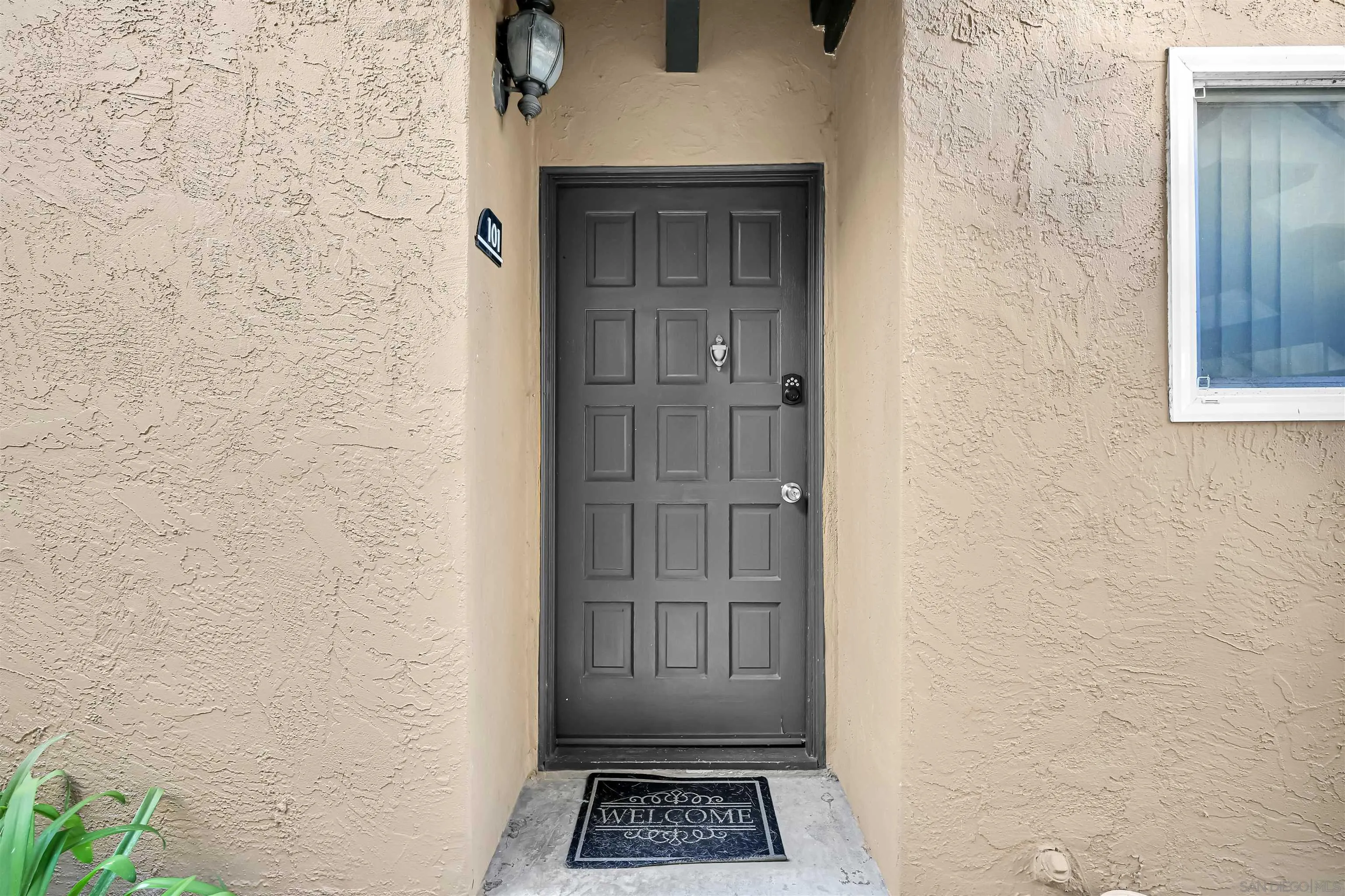 https://cdn.realtyfeed.com/cdn/127/260018243/767d6b8b3a5b20dde6cb0c8cc58cb602.webp