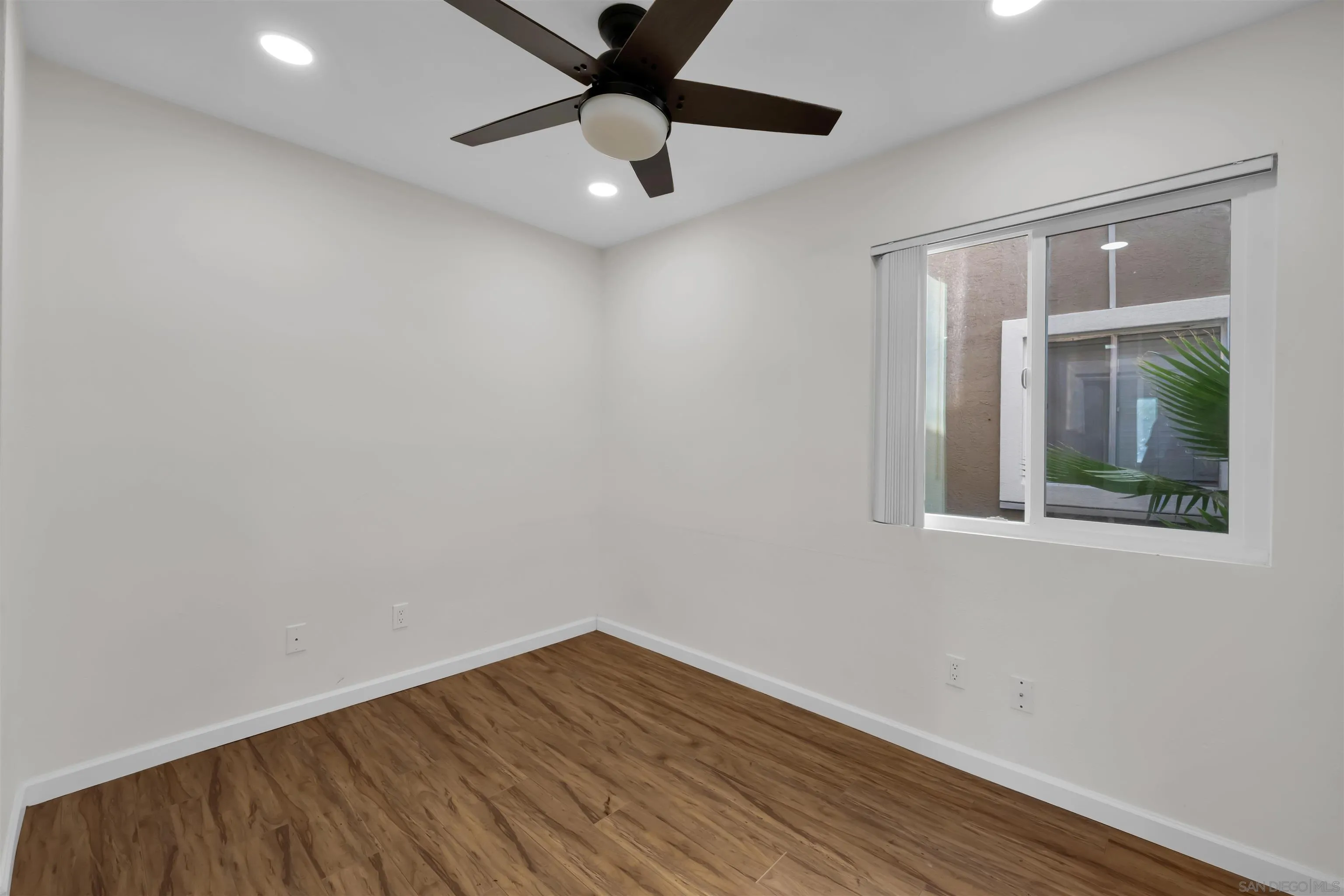 https://cdn.realtyfeed.com/cdn/127/260018243/9006ffeff1e9b58c5a5fd1ffc9fdafca.webp