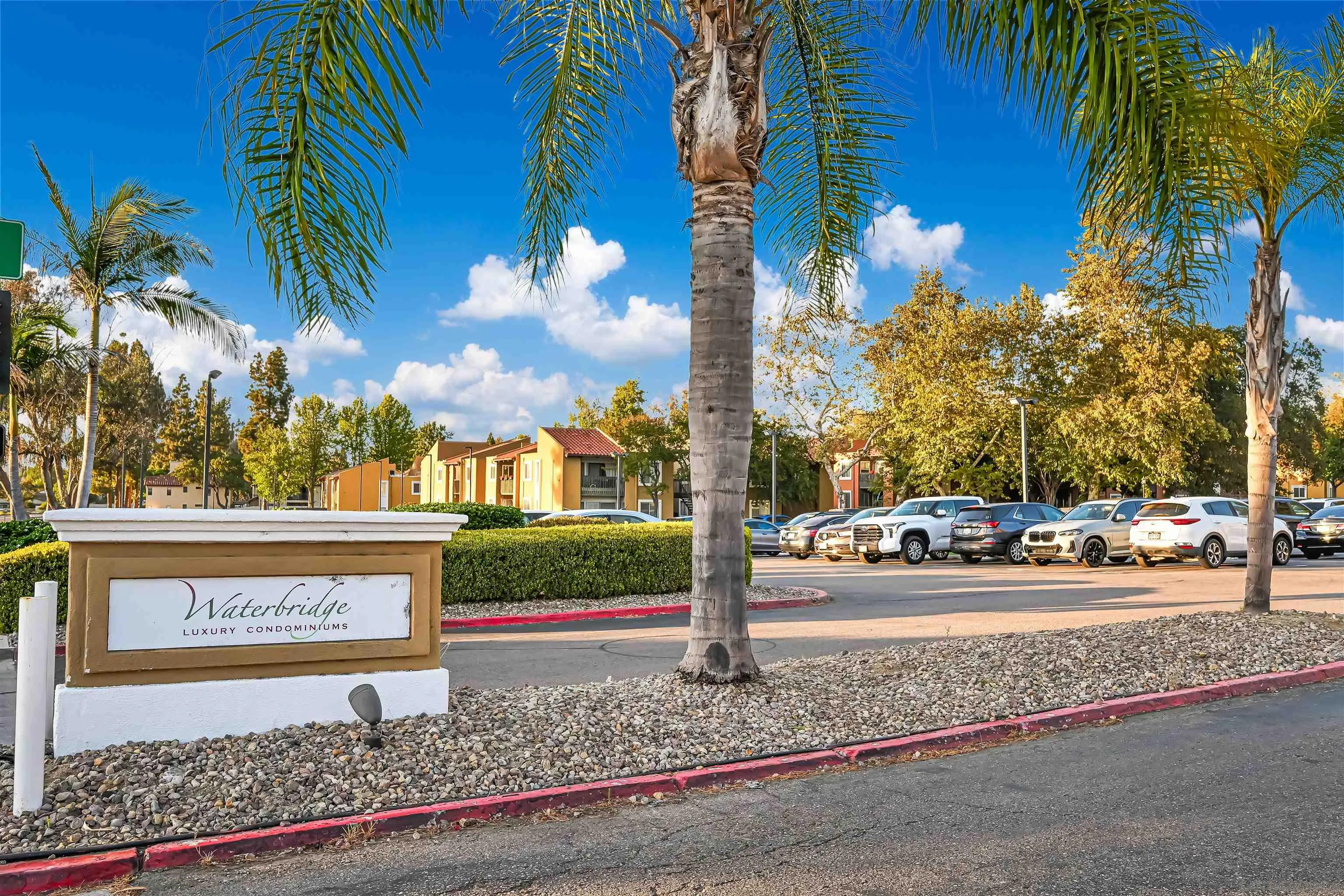 https://cdn.realtyfeed.com/cdn/127/260018243/a6e893f70406e036876edd62562cdbfb.webp