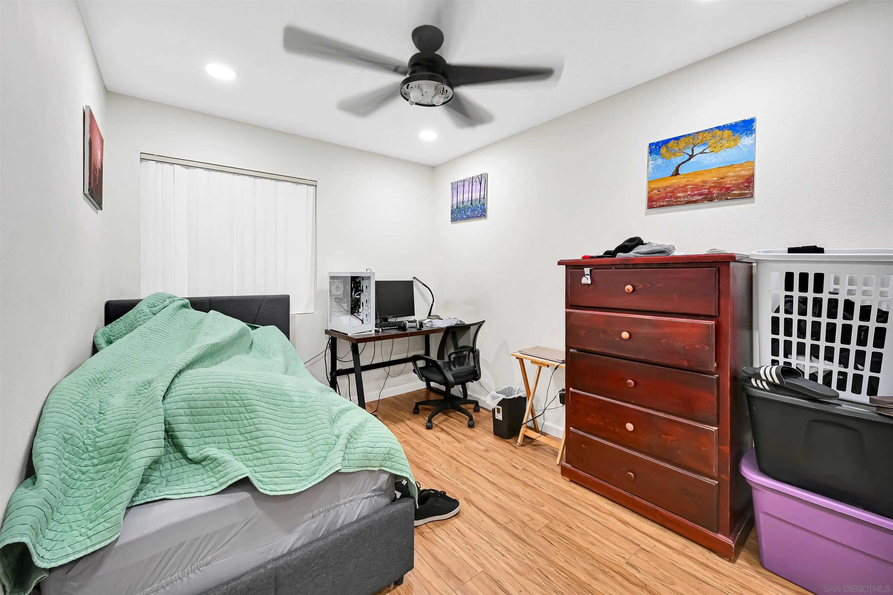 https://cdn.realtyfeed.com/cdn/127/260018243/c669d423e4666044661a5d798824c59f.webp