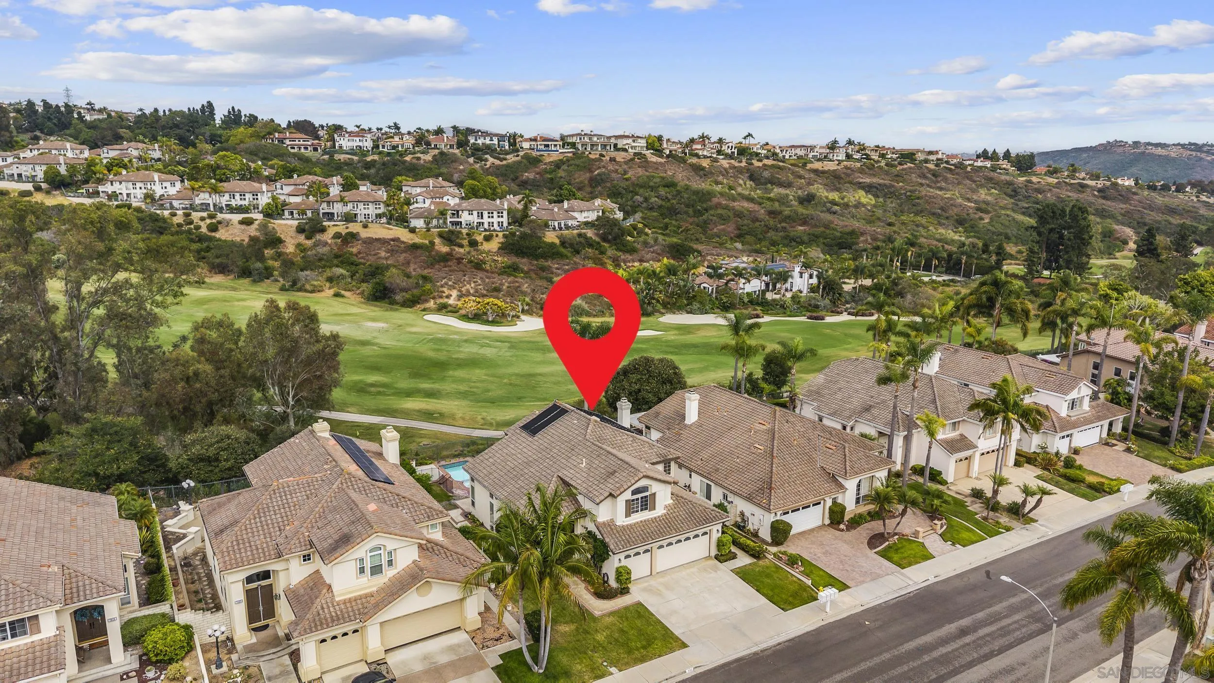 https://cdn.realtyfeed.com/cdn/127/260018247/ca46884a1dcb619f80ca1d5a307e8c88.webp