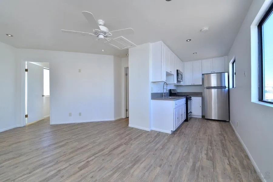 $750,000+ $750,000+