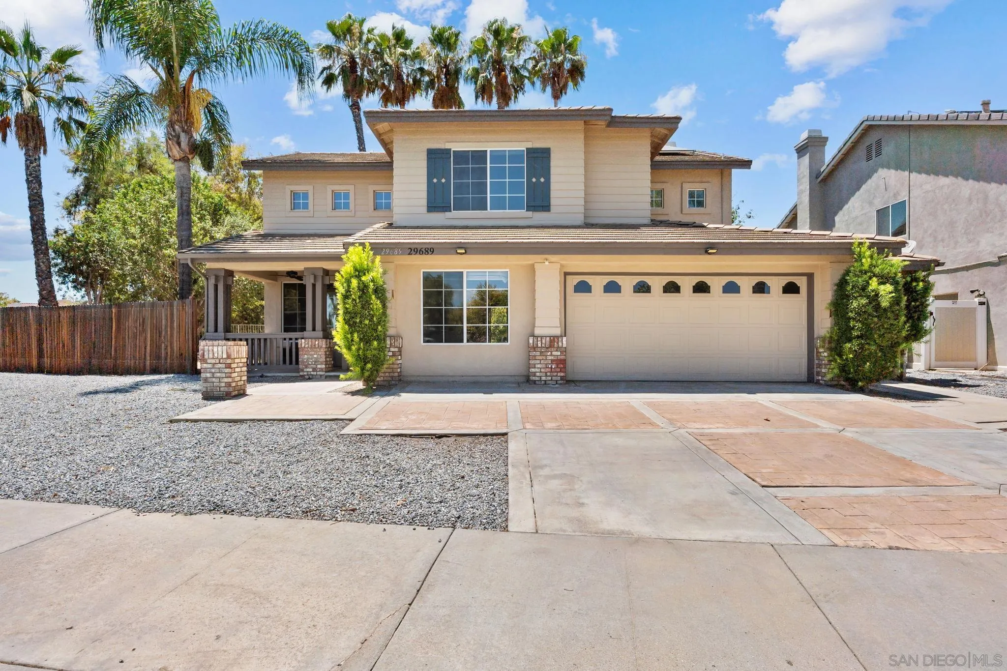 Featured listings