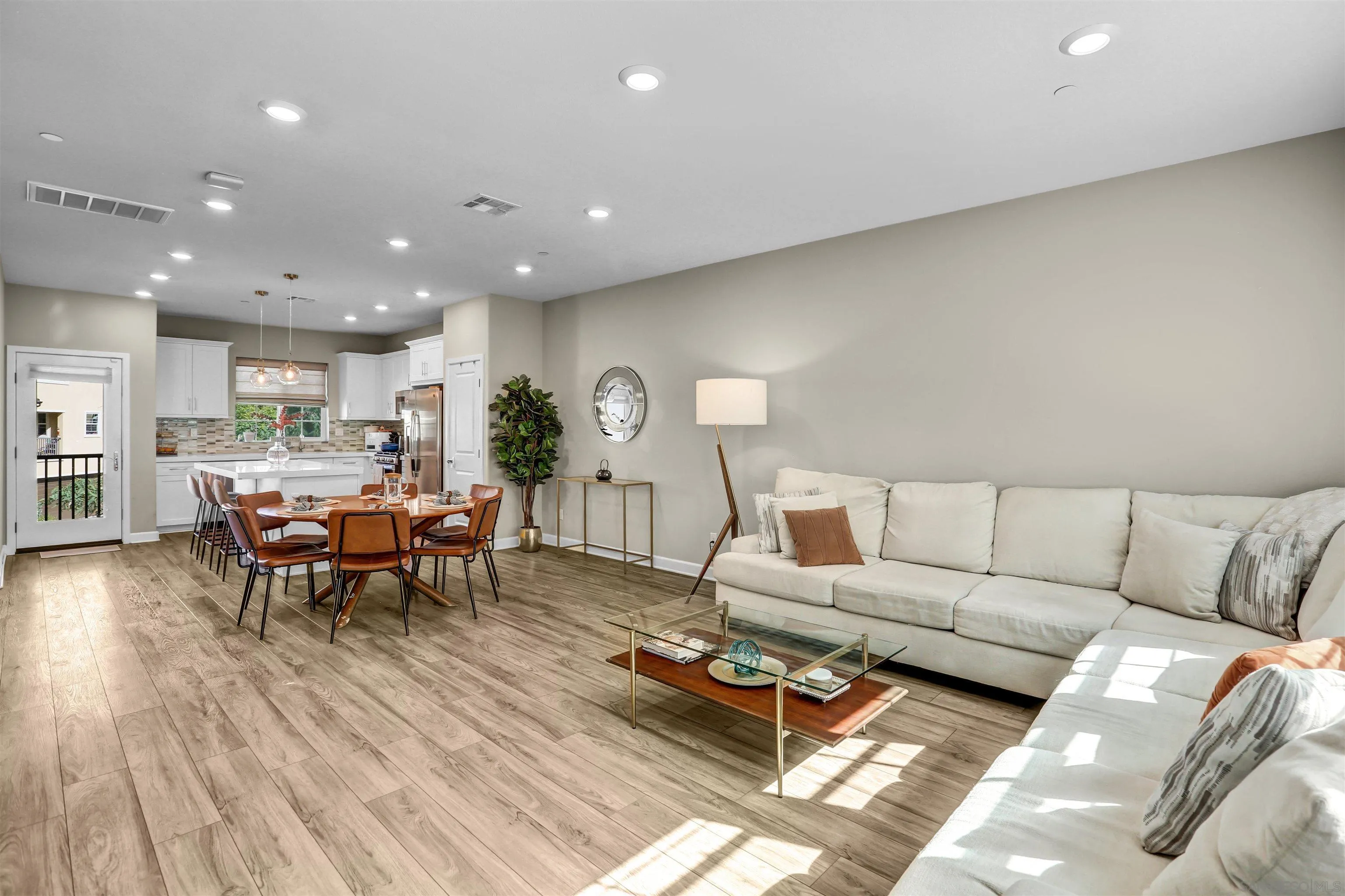 11052 Bryce Way, San Diego, CA 92129 - Photo 4 of 39, San Diego, CA