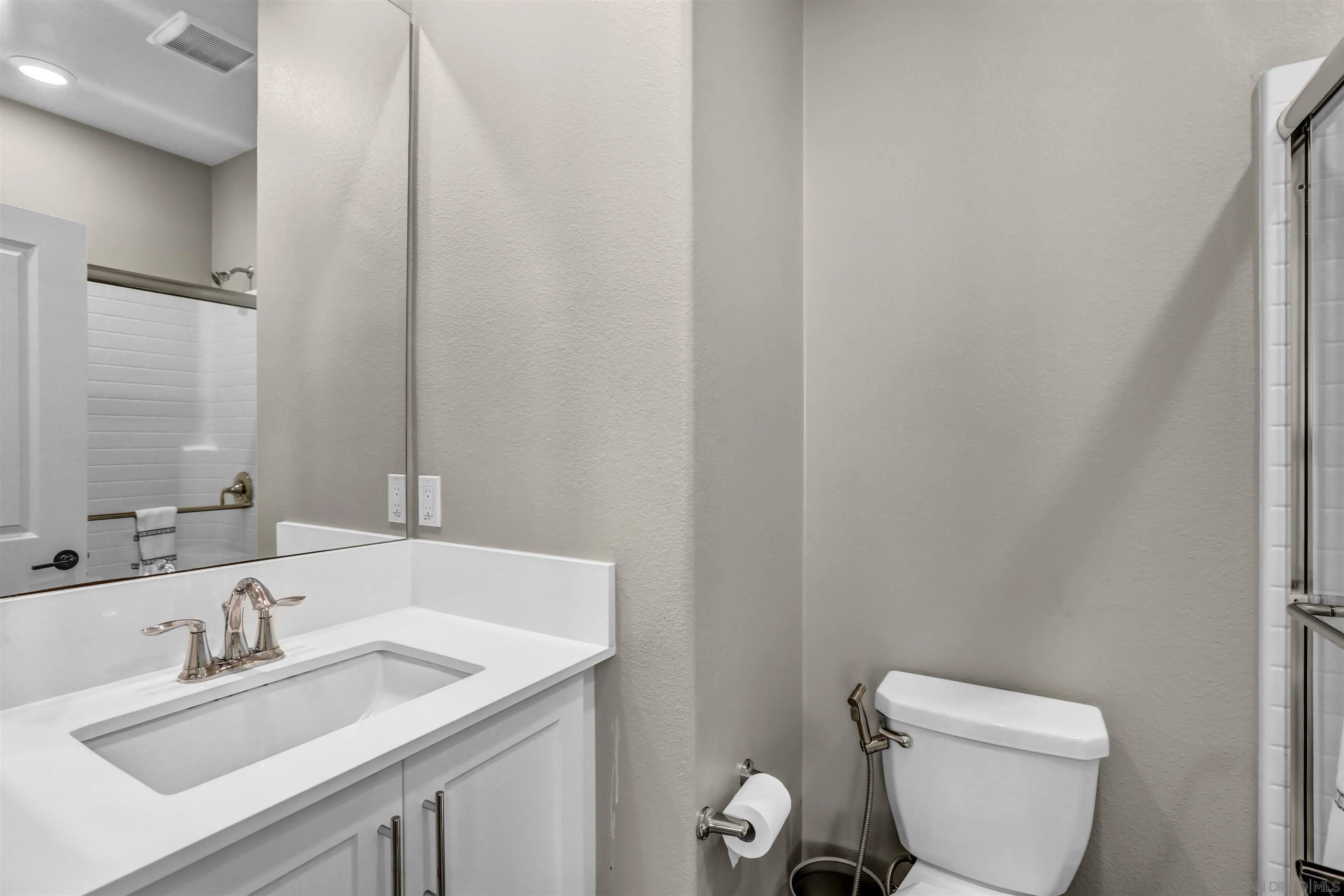 Photo #24: 260018269 Listing: Photo #24