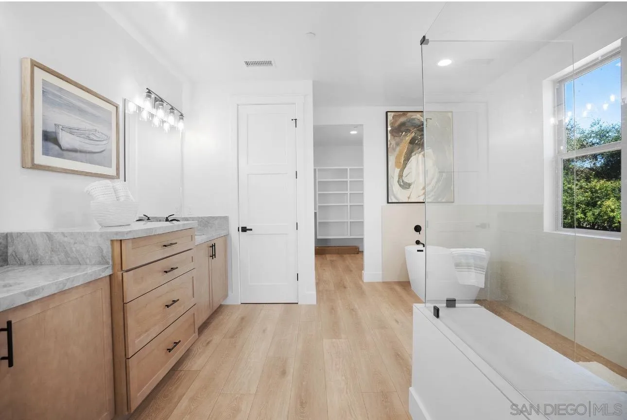 https://cdn.realtyfeed.com/cdn/127/260018273/9c1d2efcd1096816d33853e754fa87c7.webp