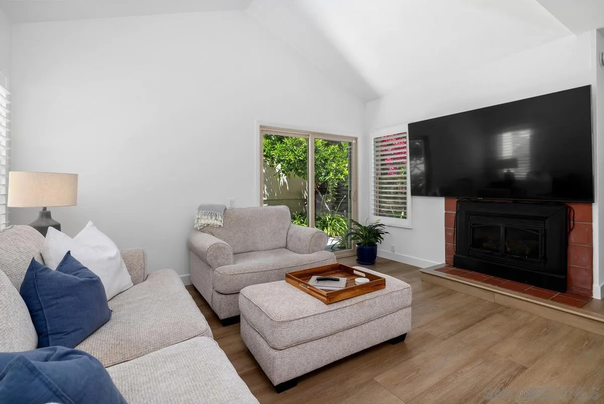 5959 El Escorial, San Diego, CA 92124 - Photo 5 of 42, San Diego, CA