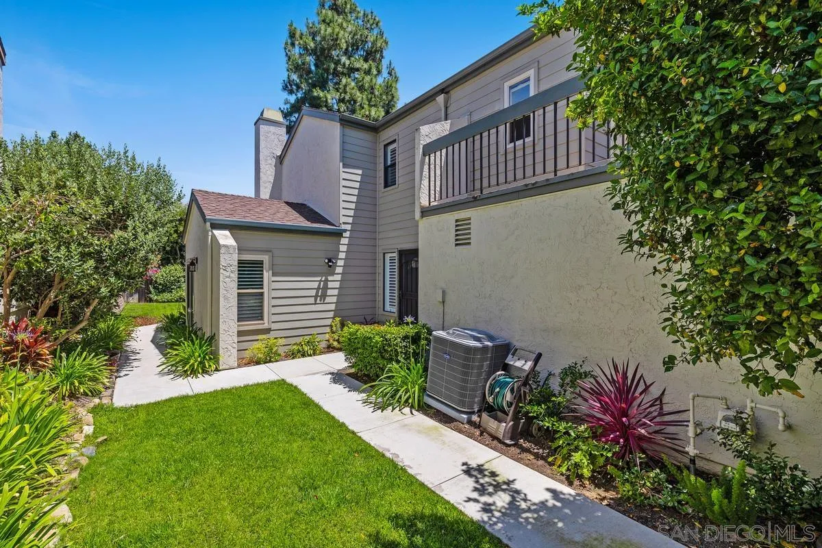 5959 El Escorial, San Diego, CA 92124 - Photo 4 of 42, San Diego, CA