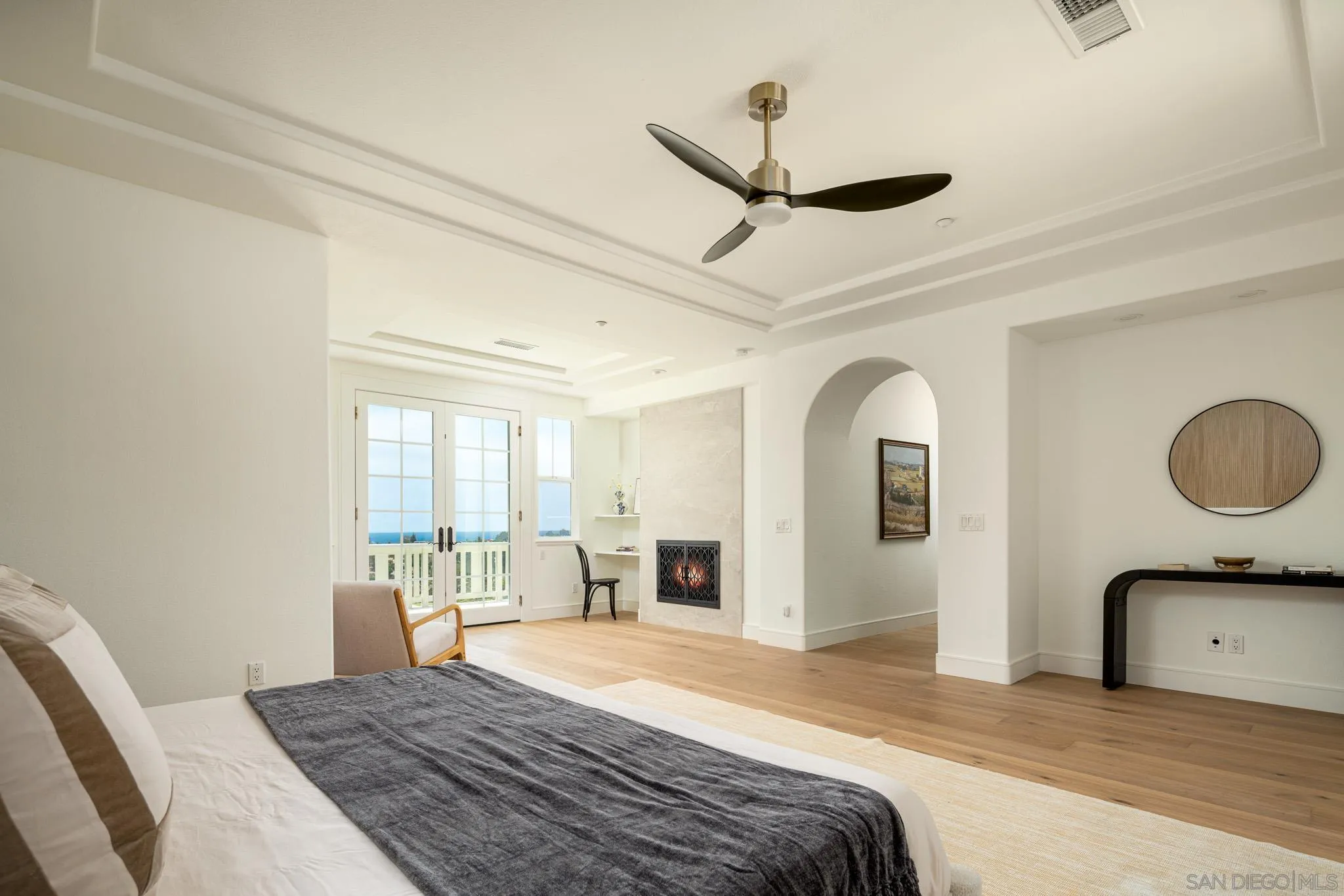 https://cdn.realtyfeed.com/cdn/127/260018286/1c6336d66173b14d74a4dd557b0f774e.webp