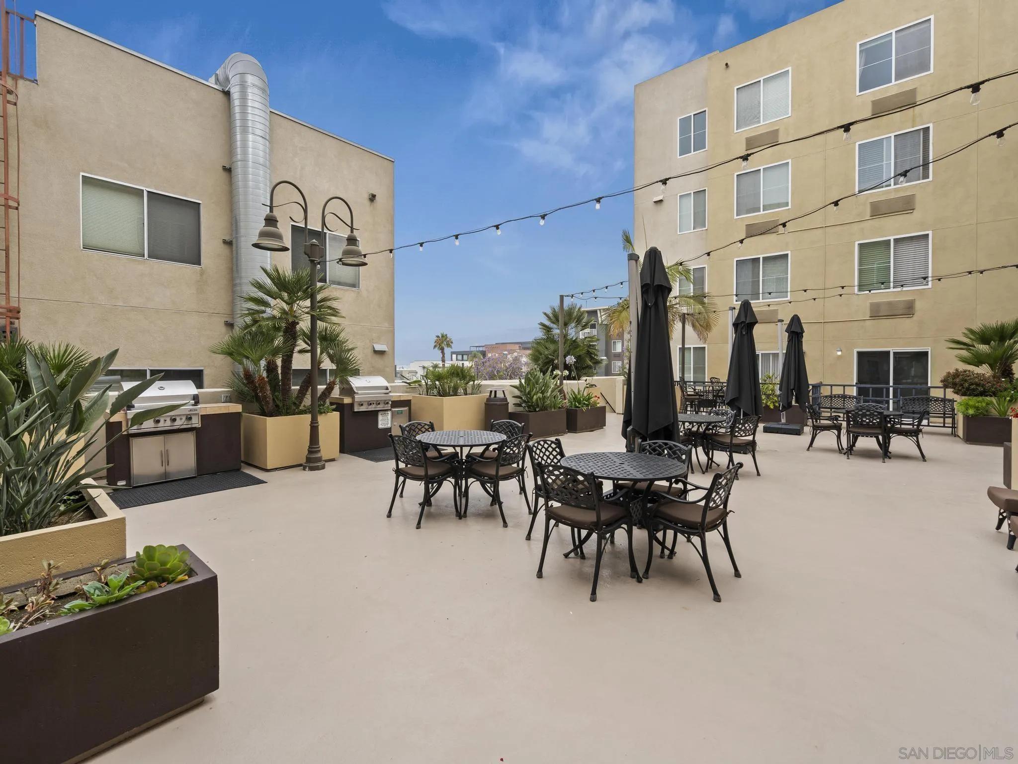 Photo #2: 260018287 Listing: Photo #2