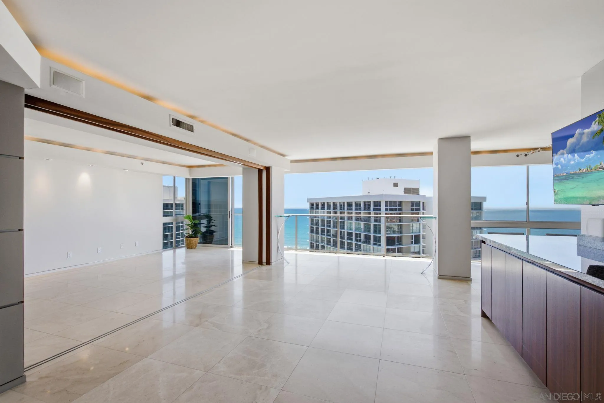 Photo #6: 260018289 Listing: Photo #6