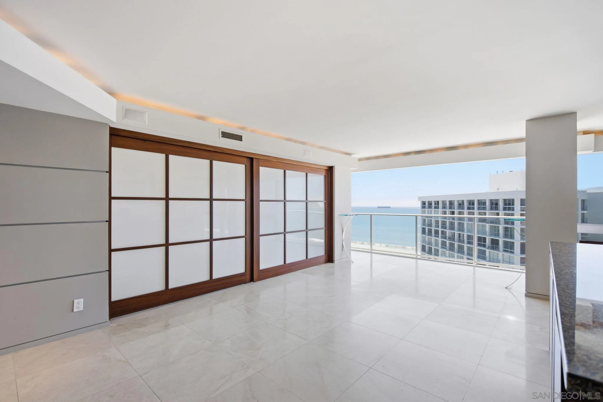 1710 Avenida Del Mundo Unit Ph02, Coronado, CA 92118 - Photo 2 of 29, Coronado, CA