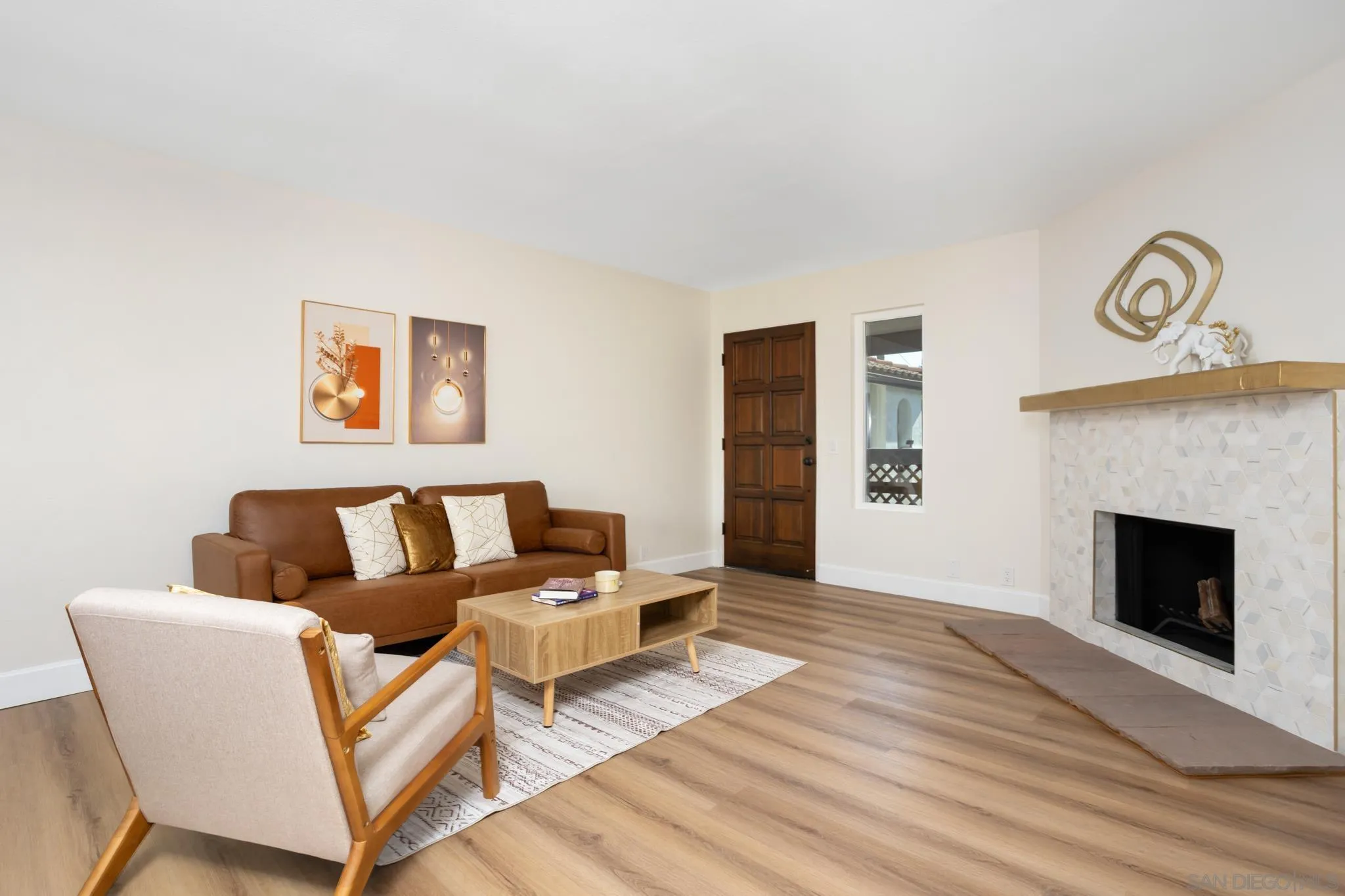 https://cdn.realtyfeed.com/cdn/127/260018292/577d80d3d64b86f5887b53f383bb1eae.webp