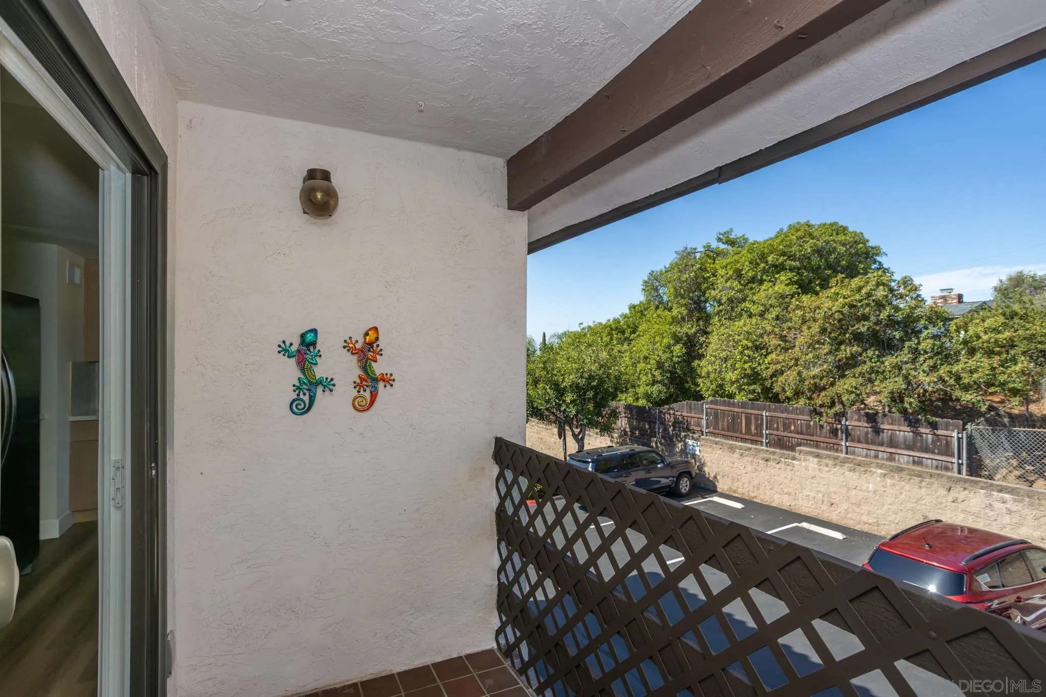 https://cdn.realtyfeed.com/cdn/127/260018292/e159843c59ca2371be26306450264de9.webp