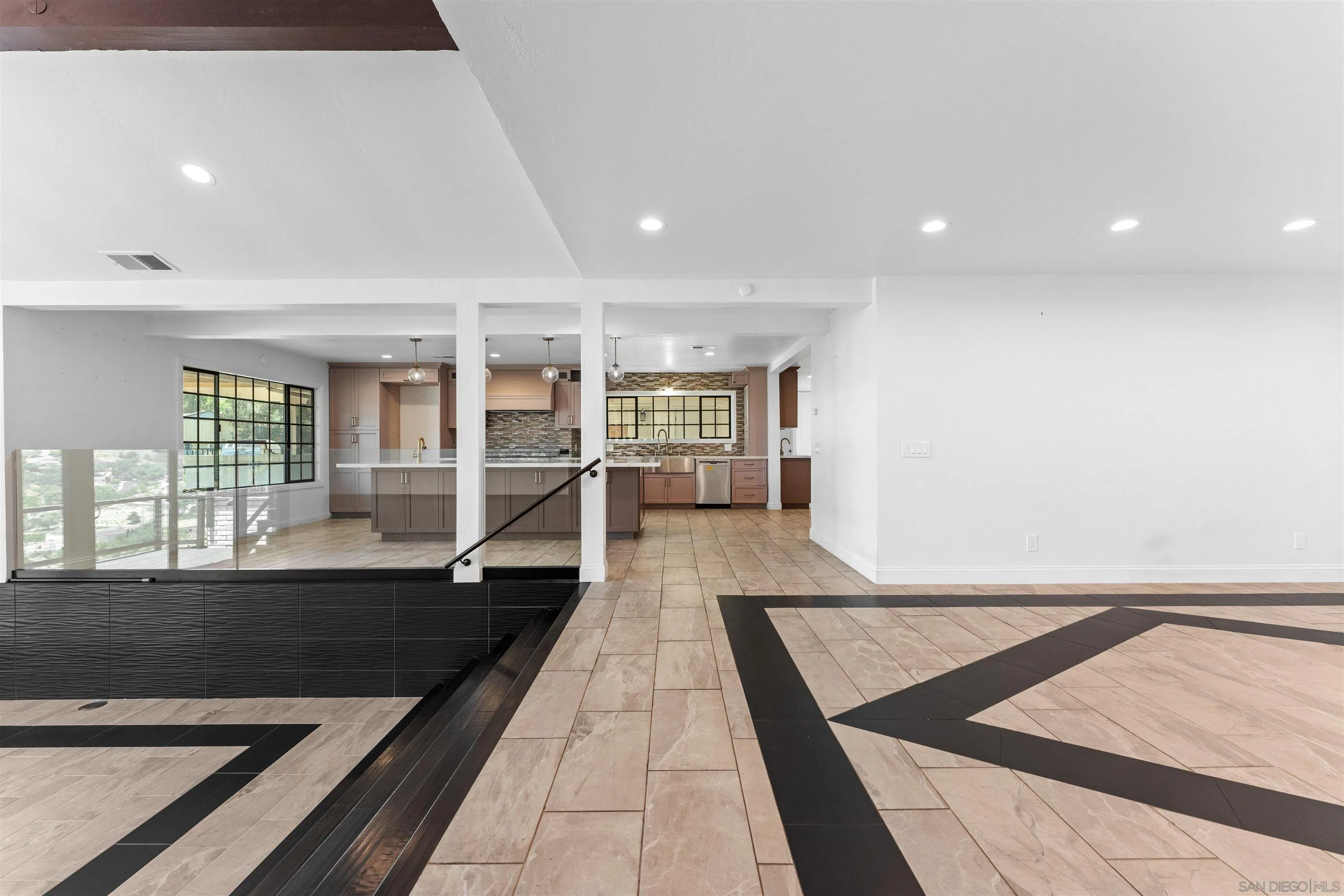 3006 Skycrest Drive, Fallbrook, CA 92028 - Main photo, Fallbrook, CA