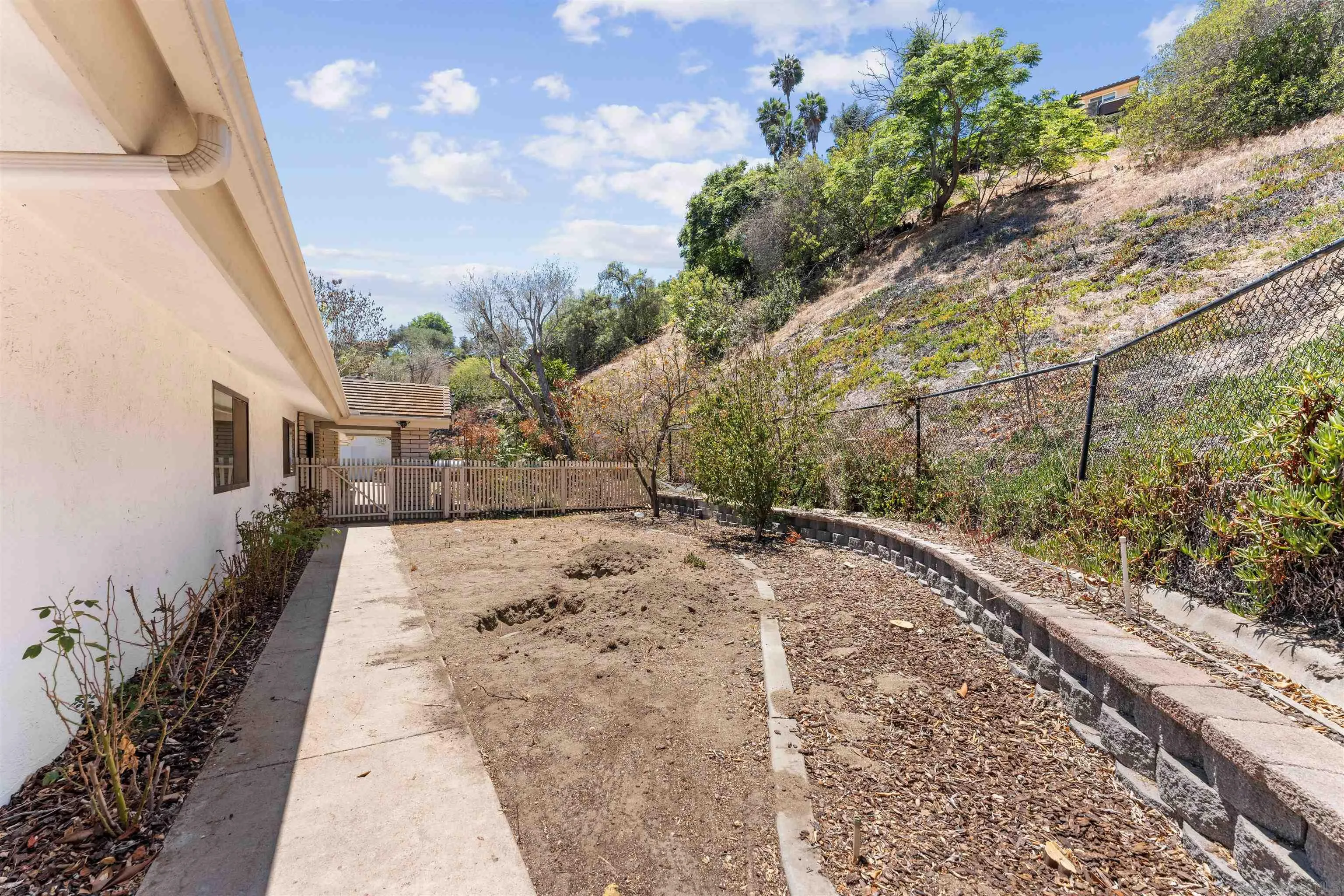 3006 Skycrest Drive, Fallbrook, CA 92028, photo 43