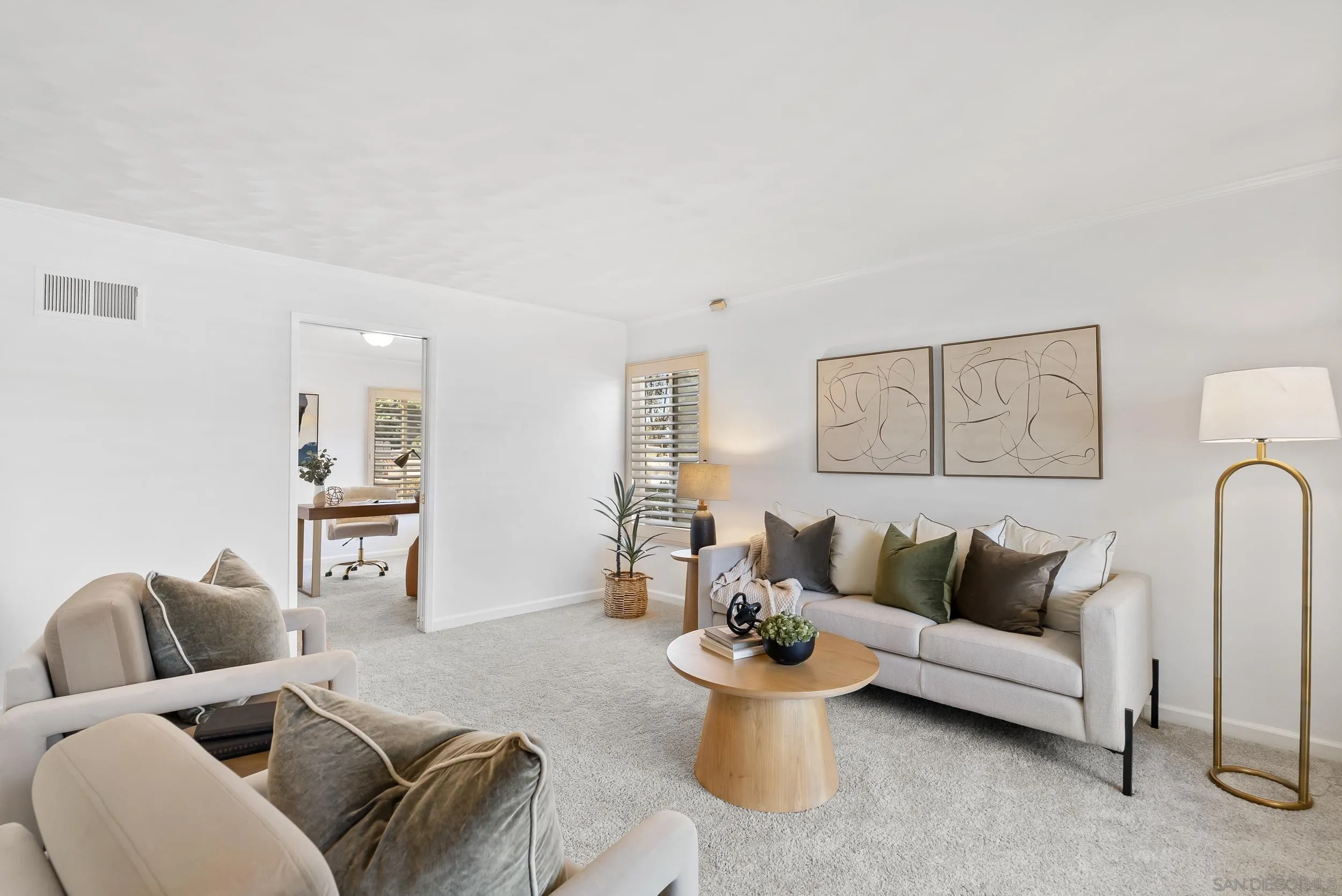 https://cdn.realtyfeed.com/cdn/127/260018299/0d2b56c2f693779c9b97852be812150c.webp