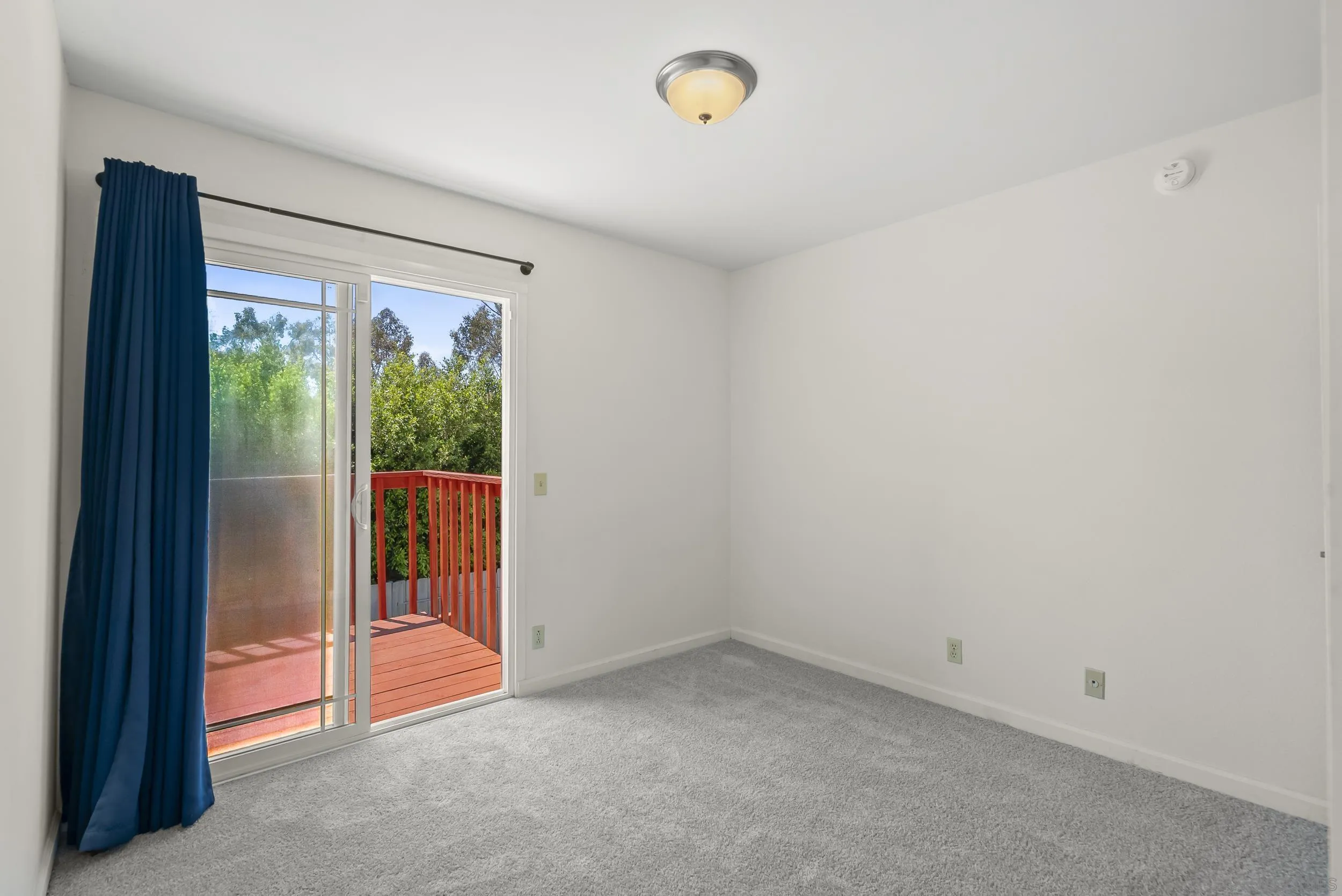 https://cdn.realtyfeed.com/cdn/127/260018299/16b36f9649fff816b42f665724dad98d.webp