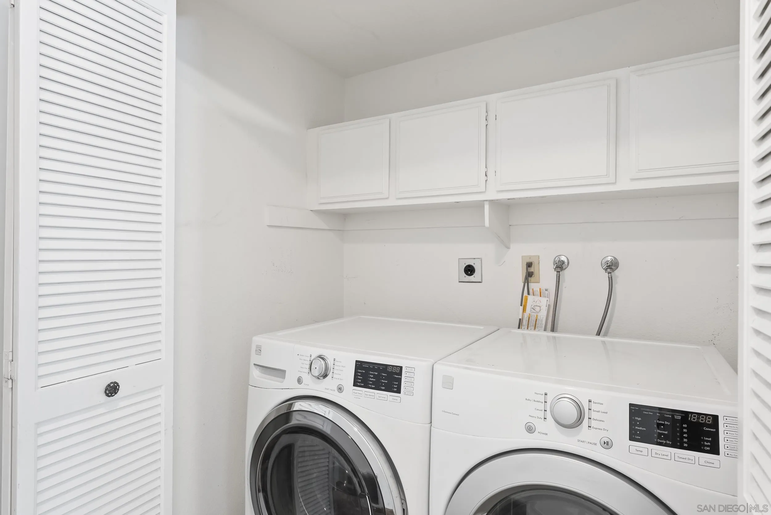 https://cdn.realtyfeed.com/cdn/127/260018299/22b6284157799578bce9ae7ec9875f9f.webp