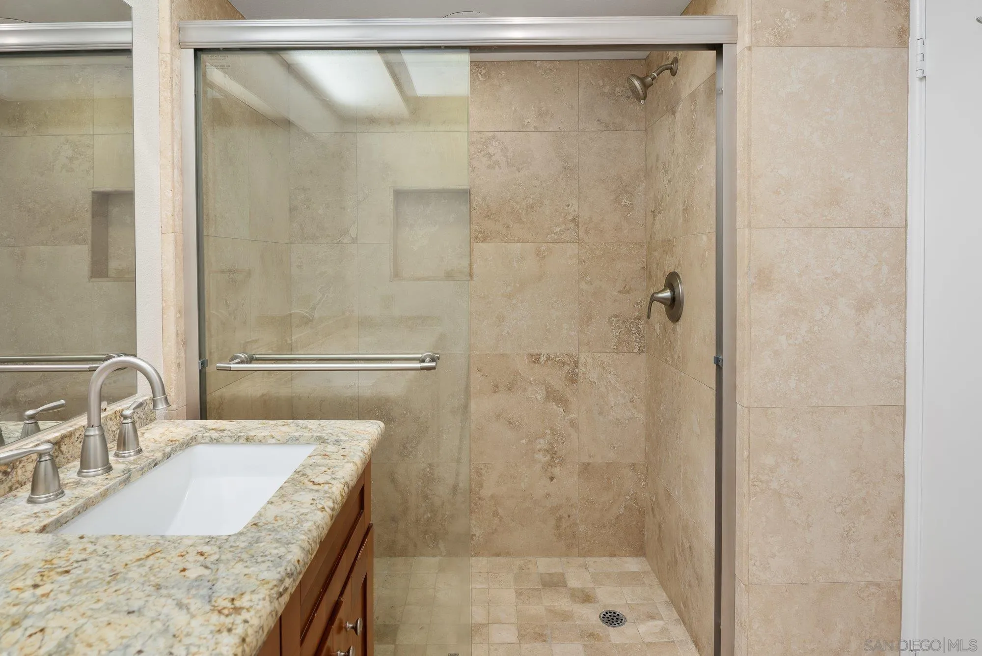 Photo #22: 260018315 Listing: Photo #22