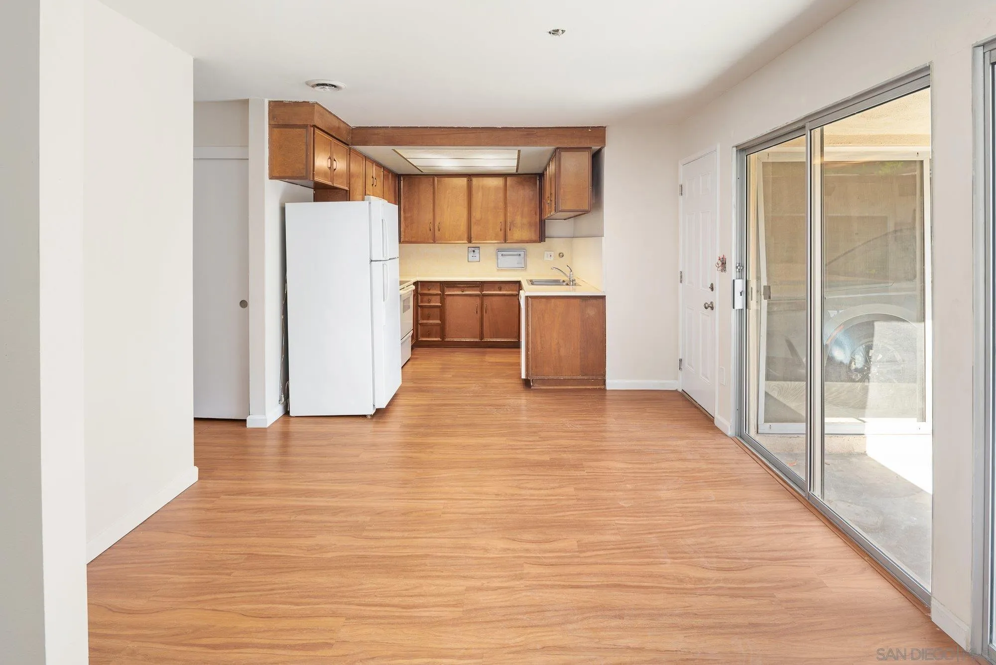 Photo #16: 260018315 Listing: Photo #16