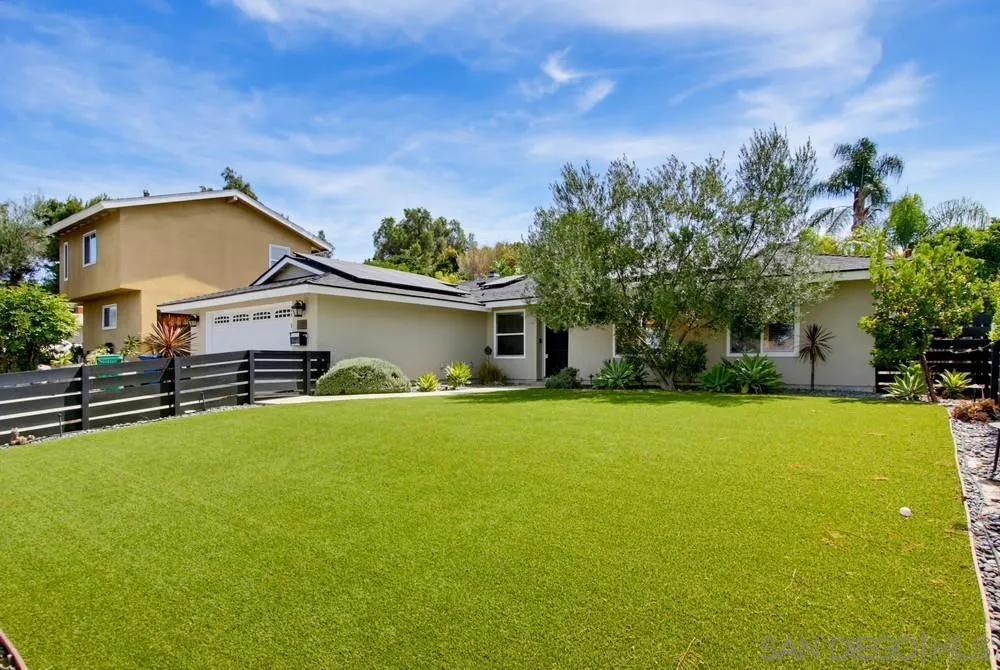 9723 Roe Drive, Santee, CA 92071 - Photo 5 of 52, Santee, CA