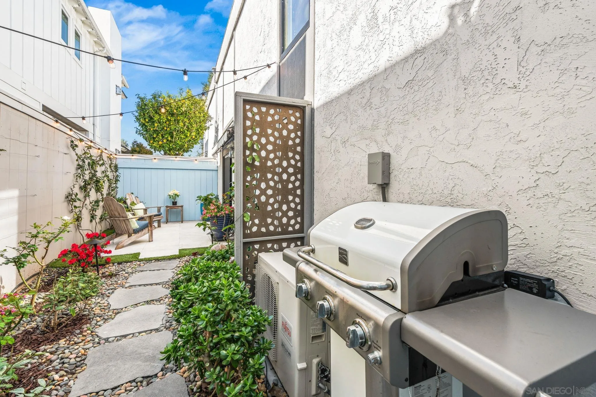 https://cdn.realtyfeed.com/cdn/127/260018335/5160fb28f8ddf60e69f036a26093d240.webp