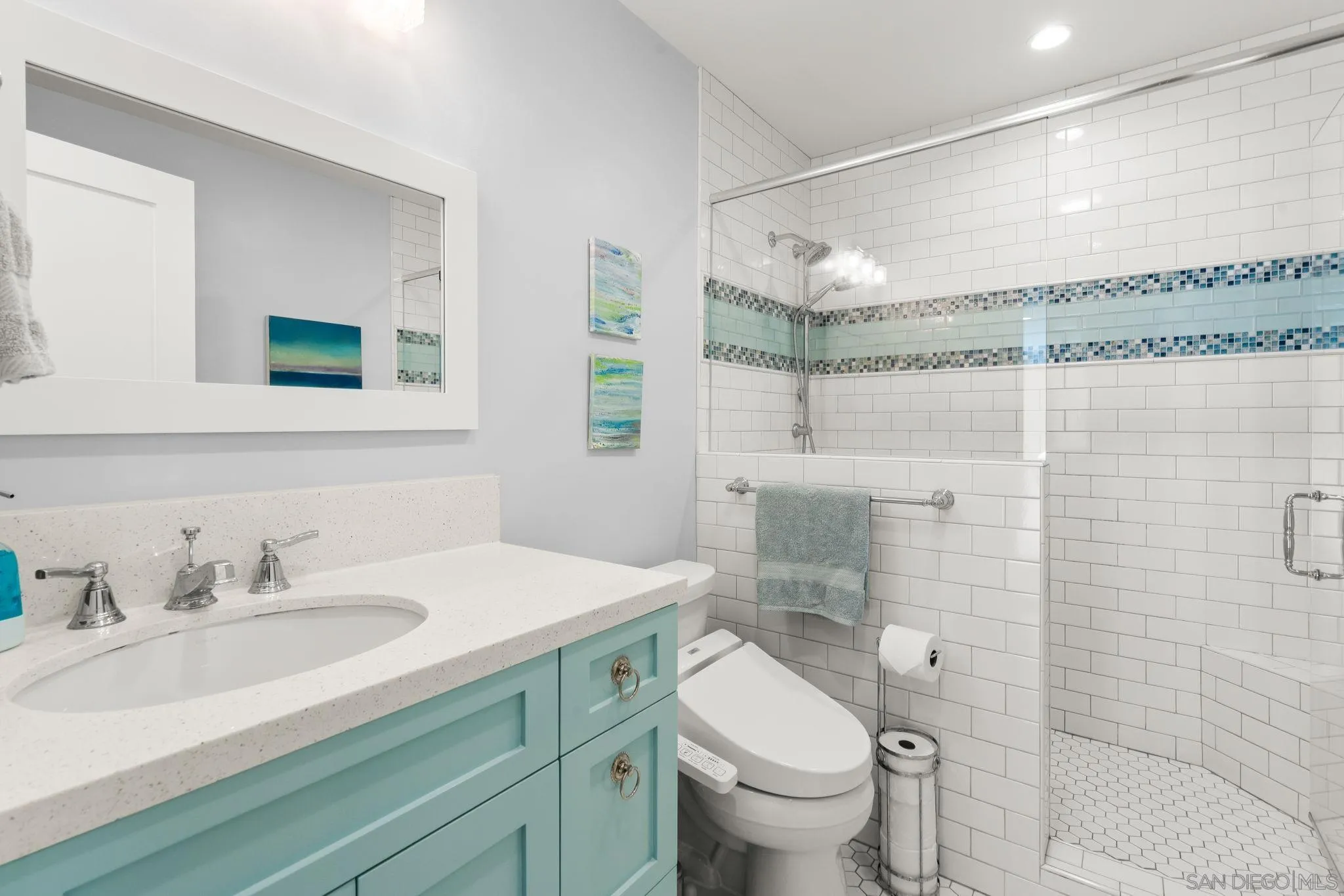 https://cdn.realtyfeed.com/cdn/127/260018335/8909fd3451f377724bc49e7a2411f113.webp