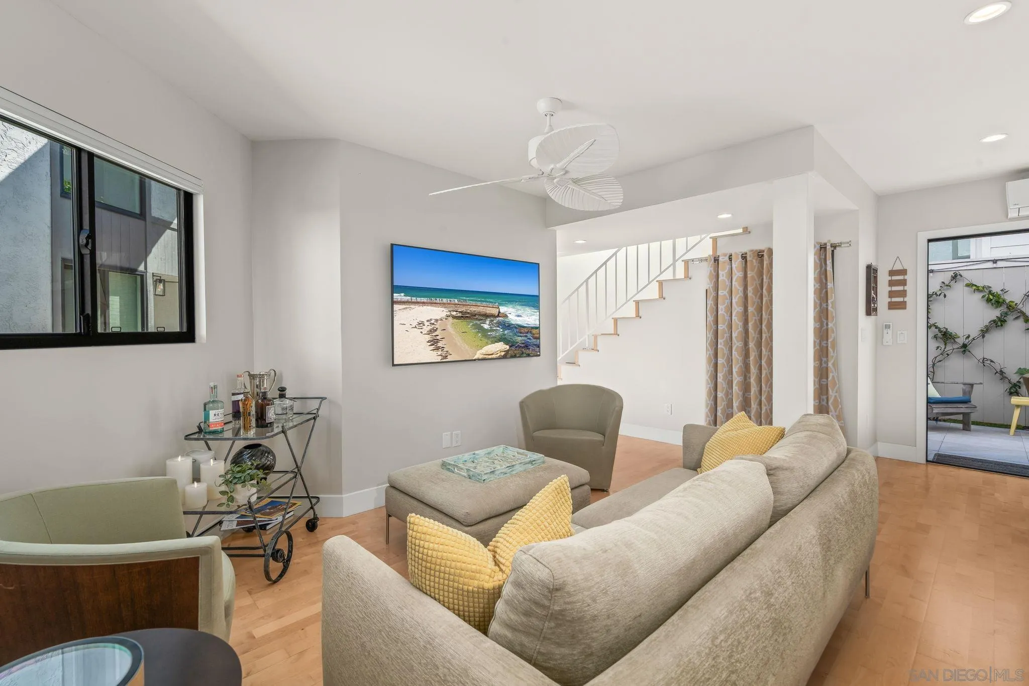 https://cdn.realtyfeed.com/cdn/127/260018335/aa0299bd4c72de996e452ccc56d729d7.webp
