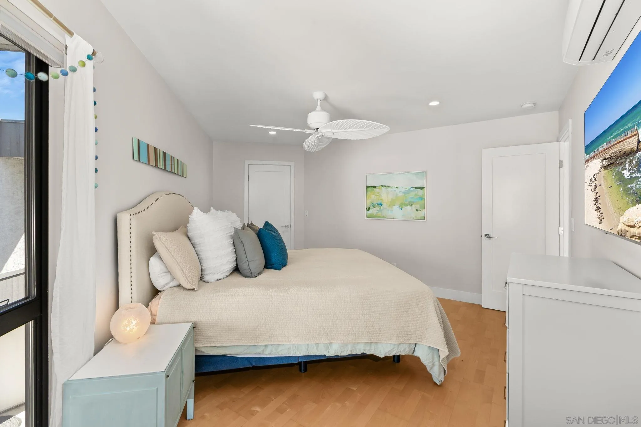 https://cdn.realtyfeed.com/cdn/127/260018335/d6c3956163ecea5b93fb60e1bd29538e.webp