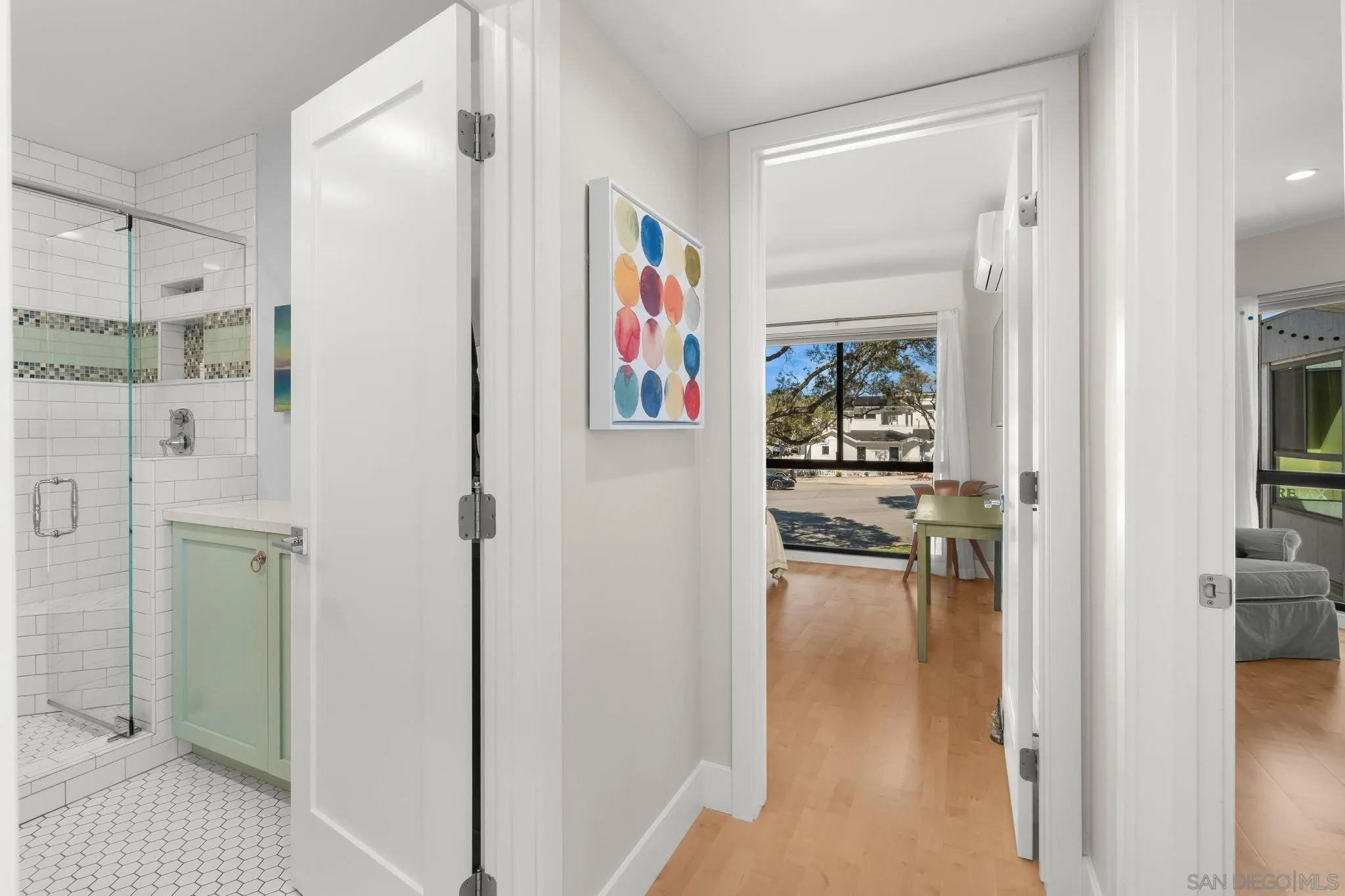 https://cdn.realtyfeed.com/cdn/127/260018335/f7b6f500683530577c308b221bf4be16.webp